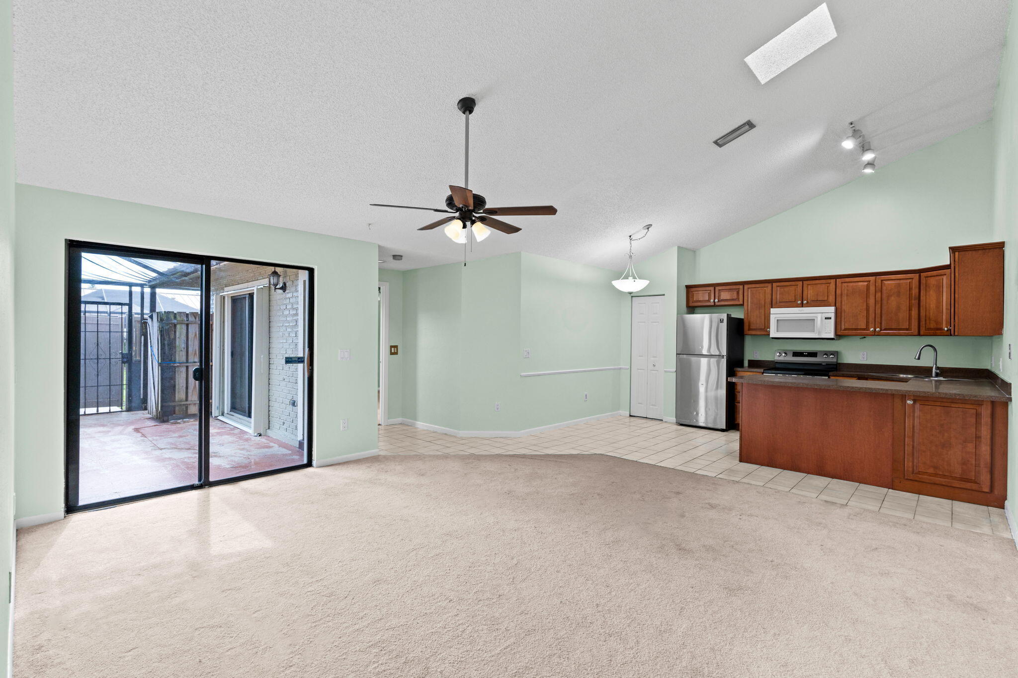 5620 Eagle Lake, Palm Beach Gardens FL 33418
