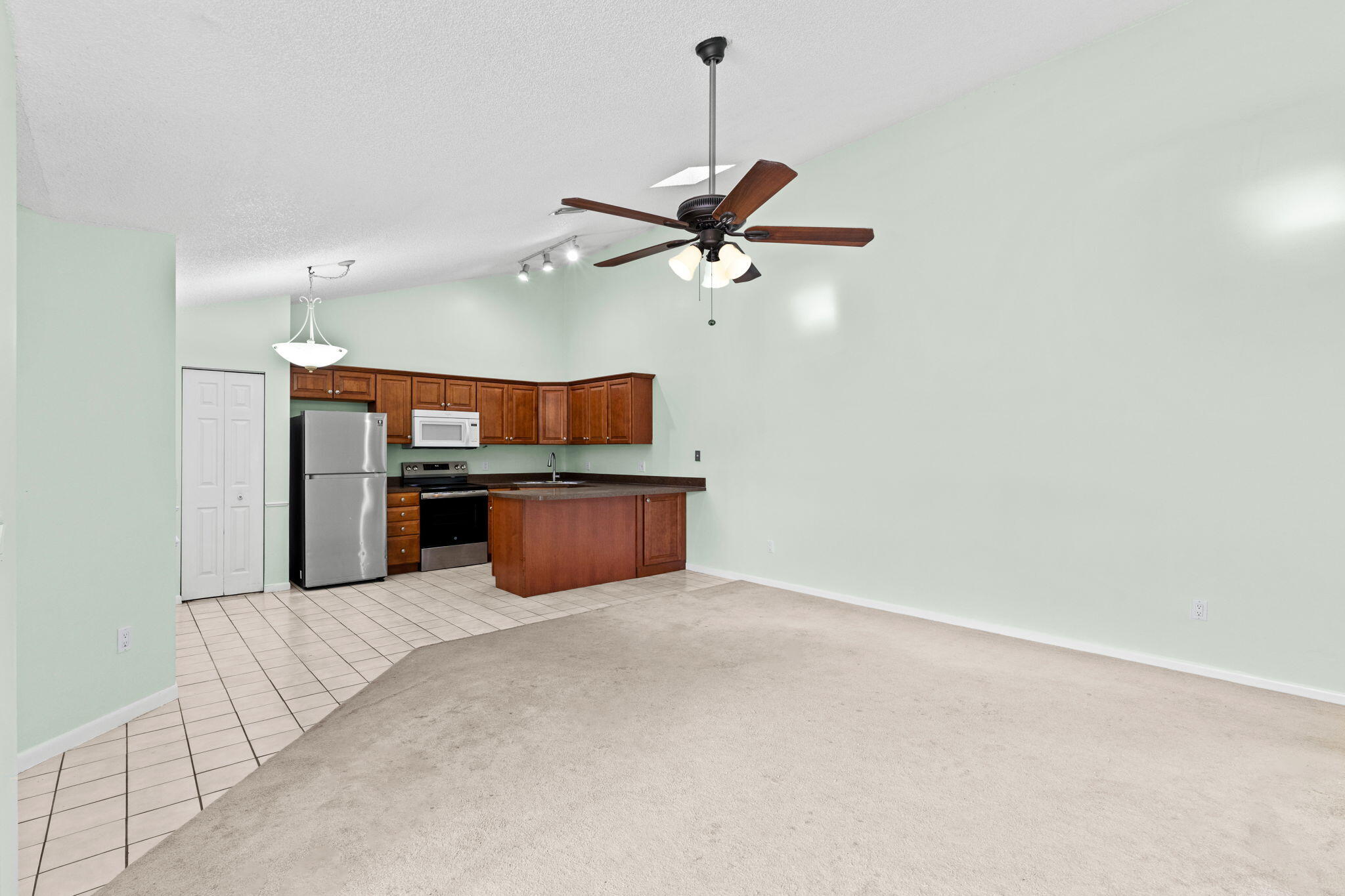 5620 Eagle Lake, Palm Beach Gardens FL 33418