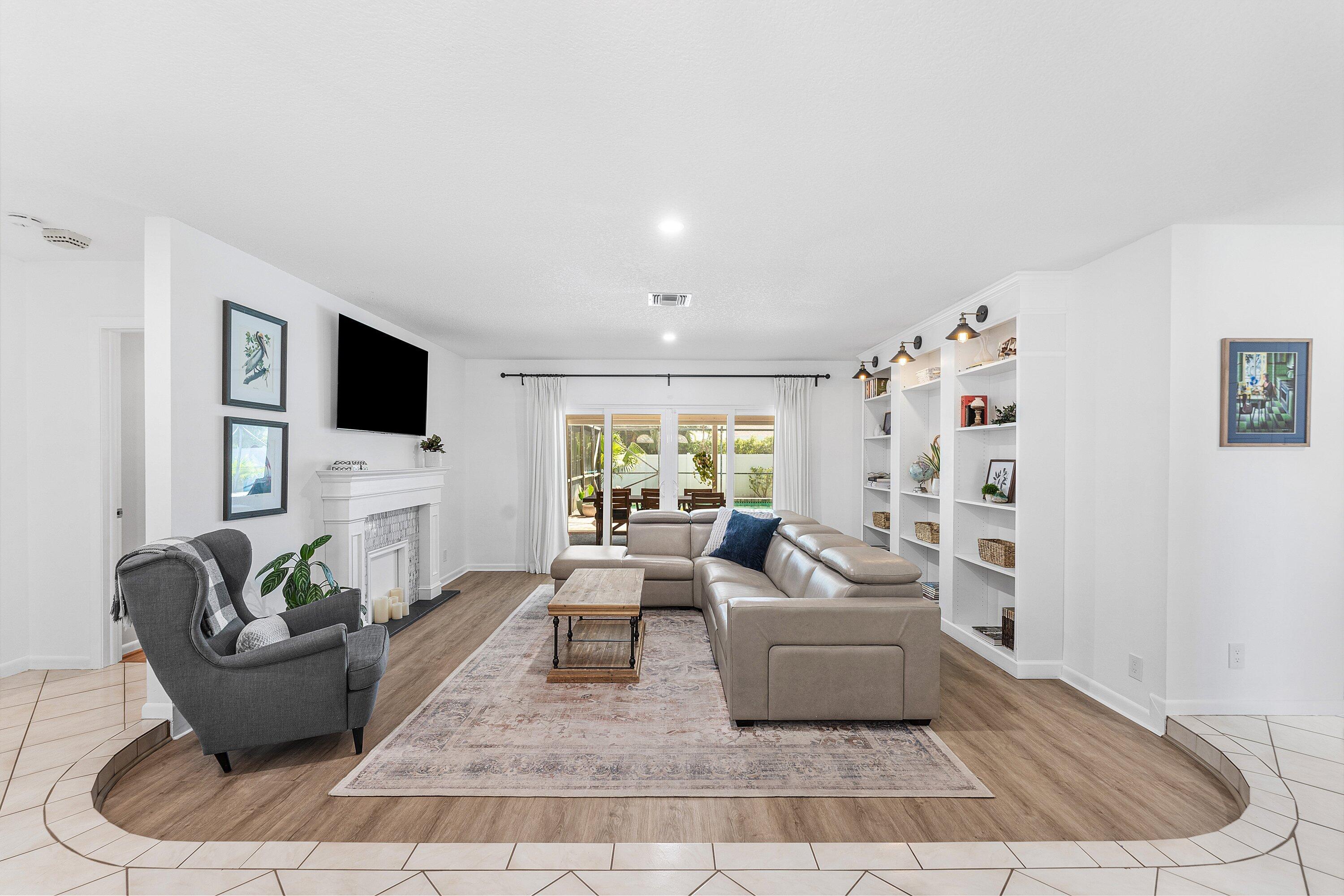 17680 Pine Needle, Boca Raton FL 33487