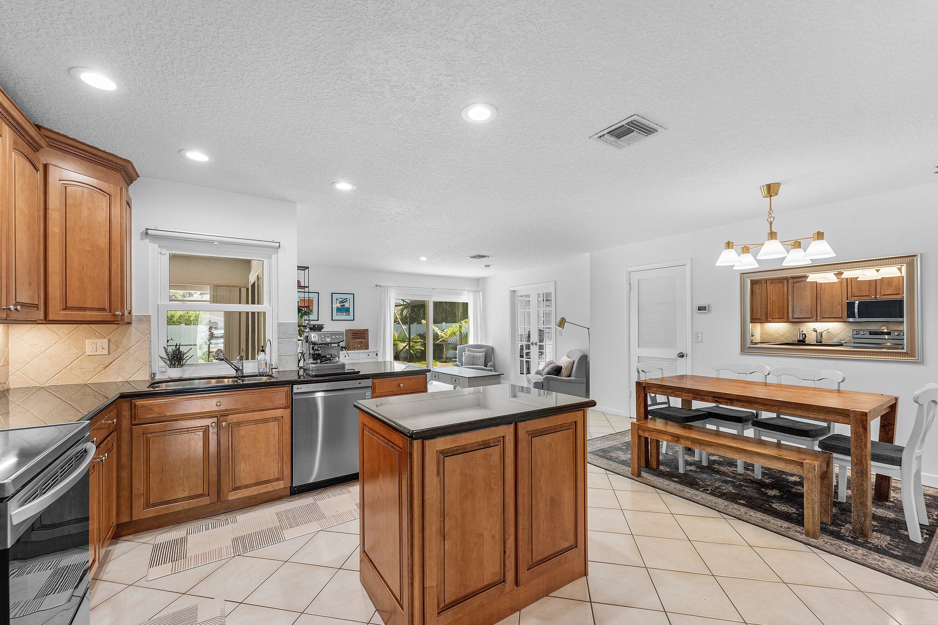 17680 Pine Needle, Boca Raton FL 33487
