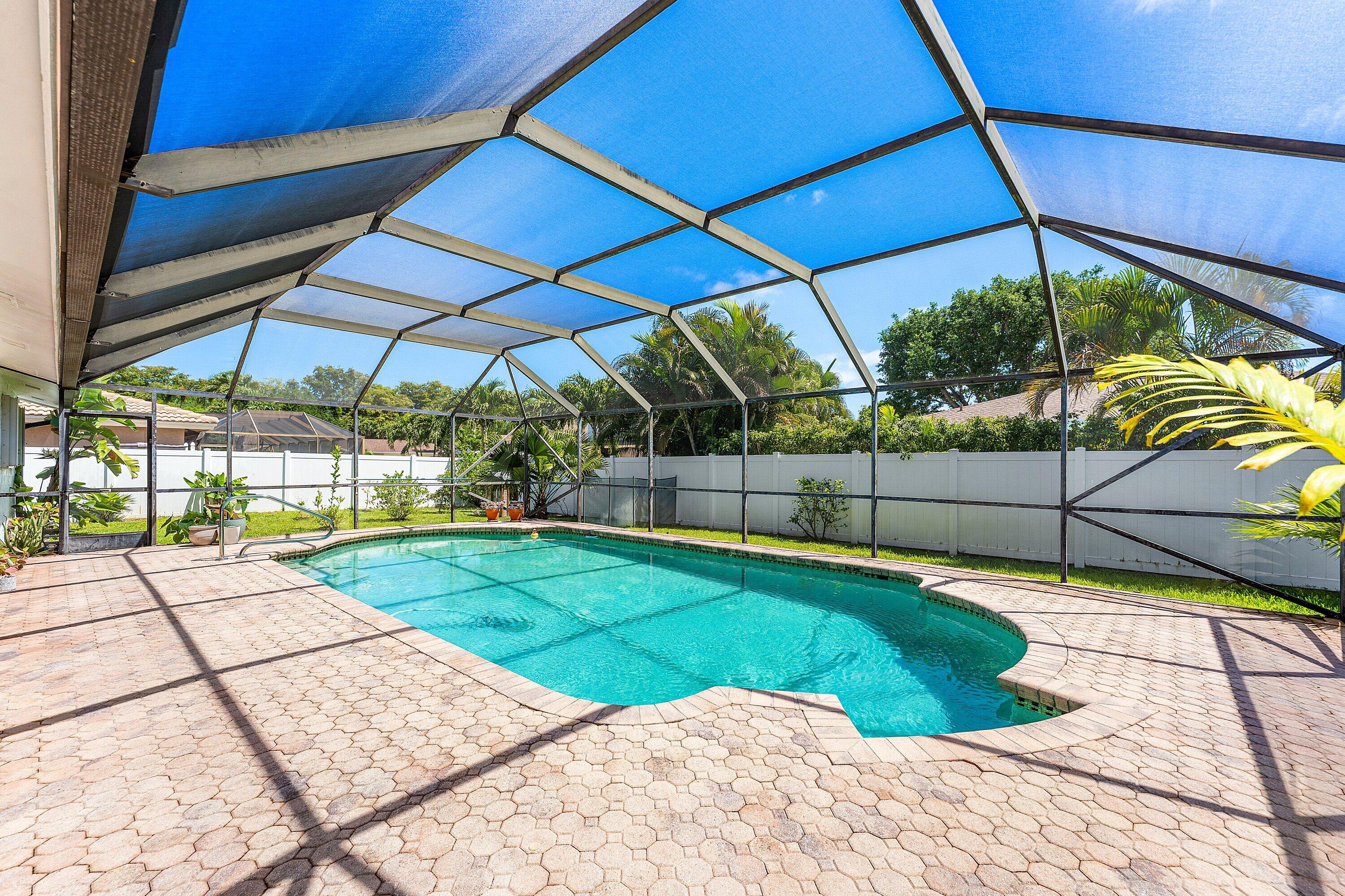 17680 Pine Needle, Boca Raton FL 33487
