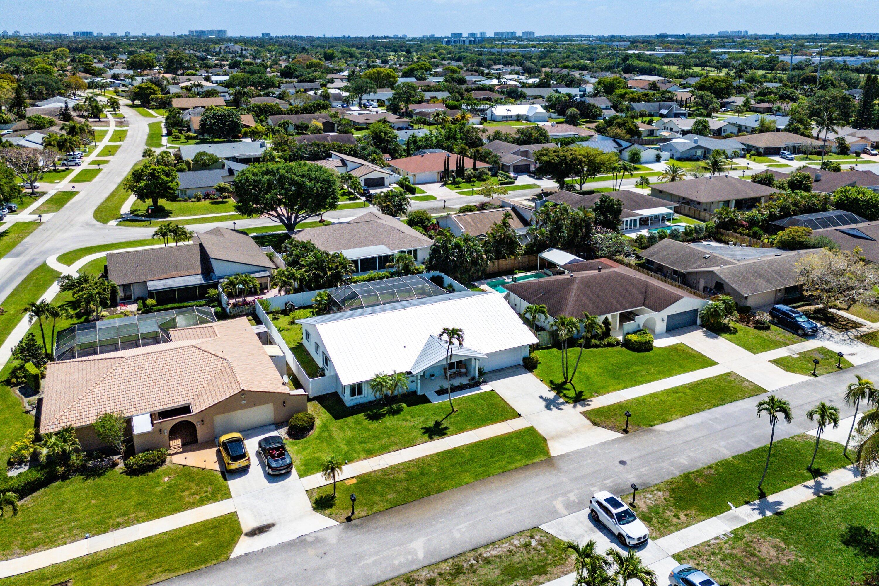 17680 Pine Needle, Boca Raton FL 33487