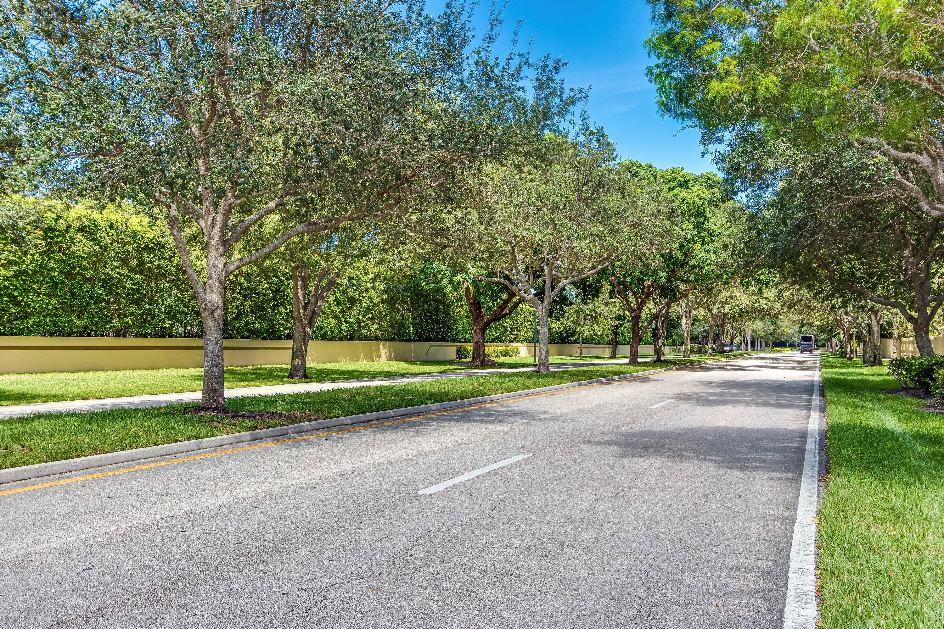 17680 Pine Needle, Boca Raton FL 33487