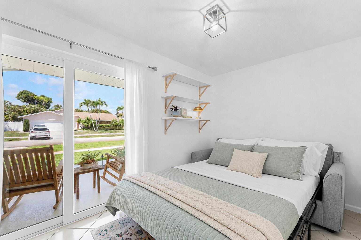17680 Pine Needle, Boca Raton FL 33487