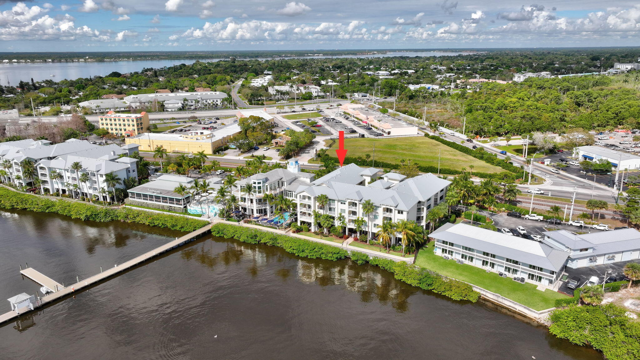 975 NW Flagler #407, Stuart FL 34994