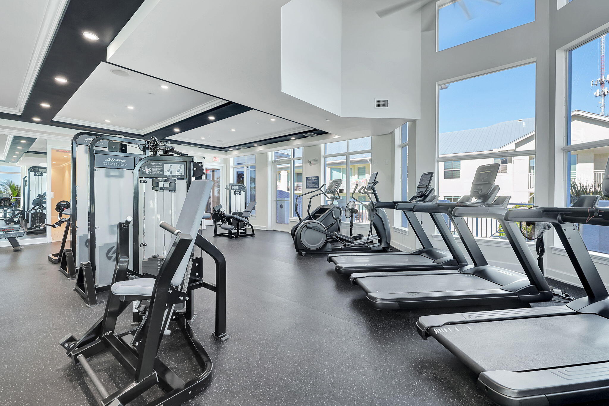 975 NW Flagler #407, Stuart FL 34994