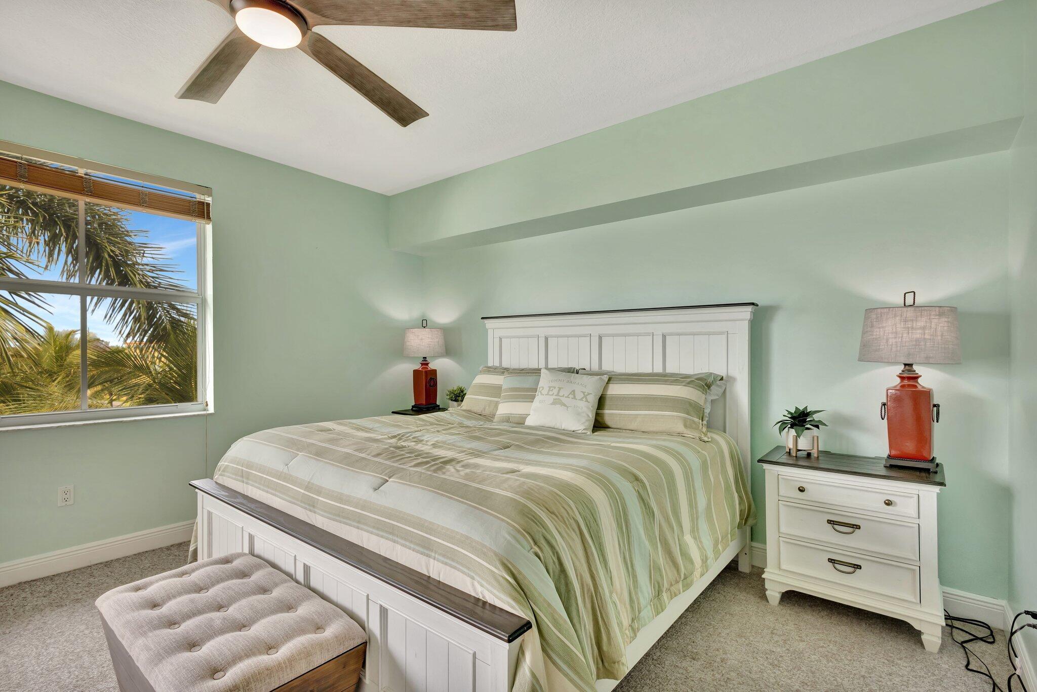 975 NW Flagler #407, Stuart FL 34994