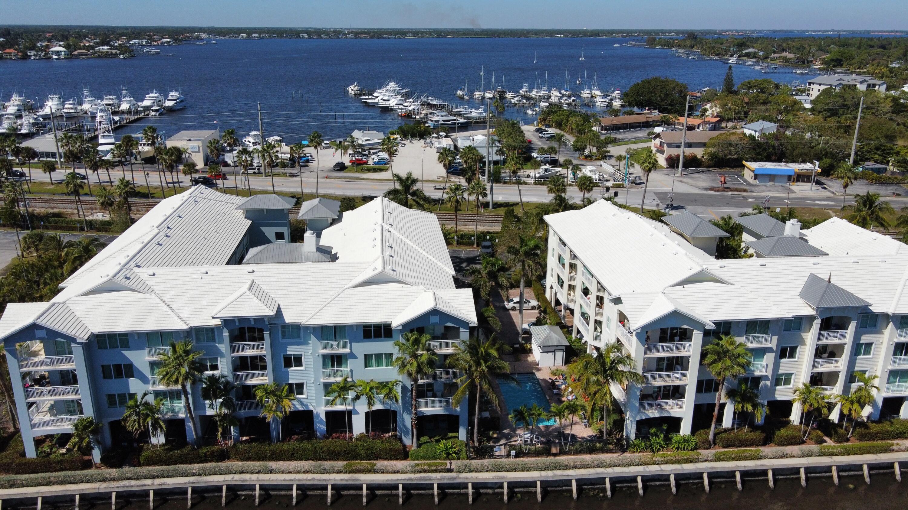 975 NW Flagler #407, Stuart FL 34994