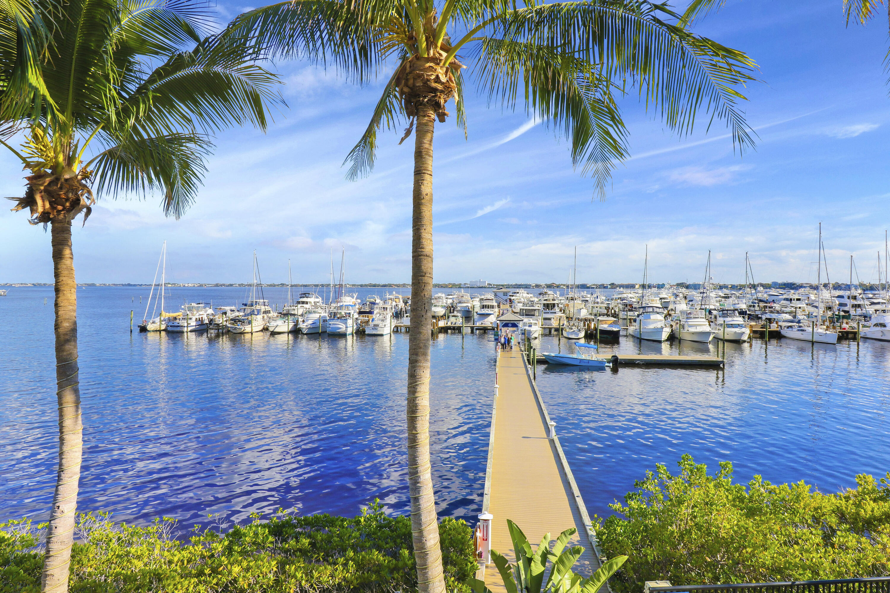 975 NW Flagler #407, Stuart FL 34994