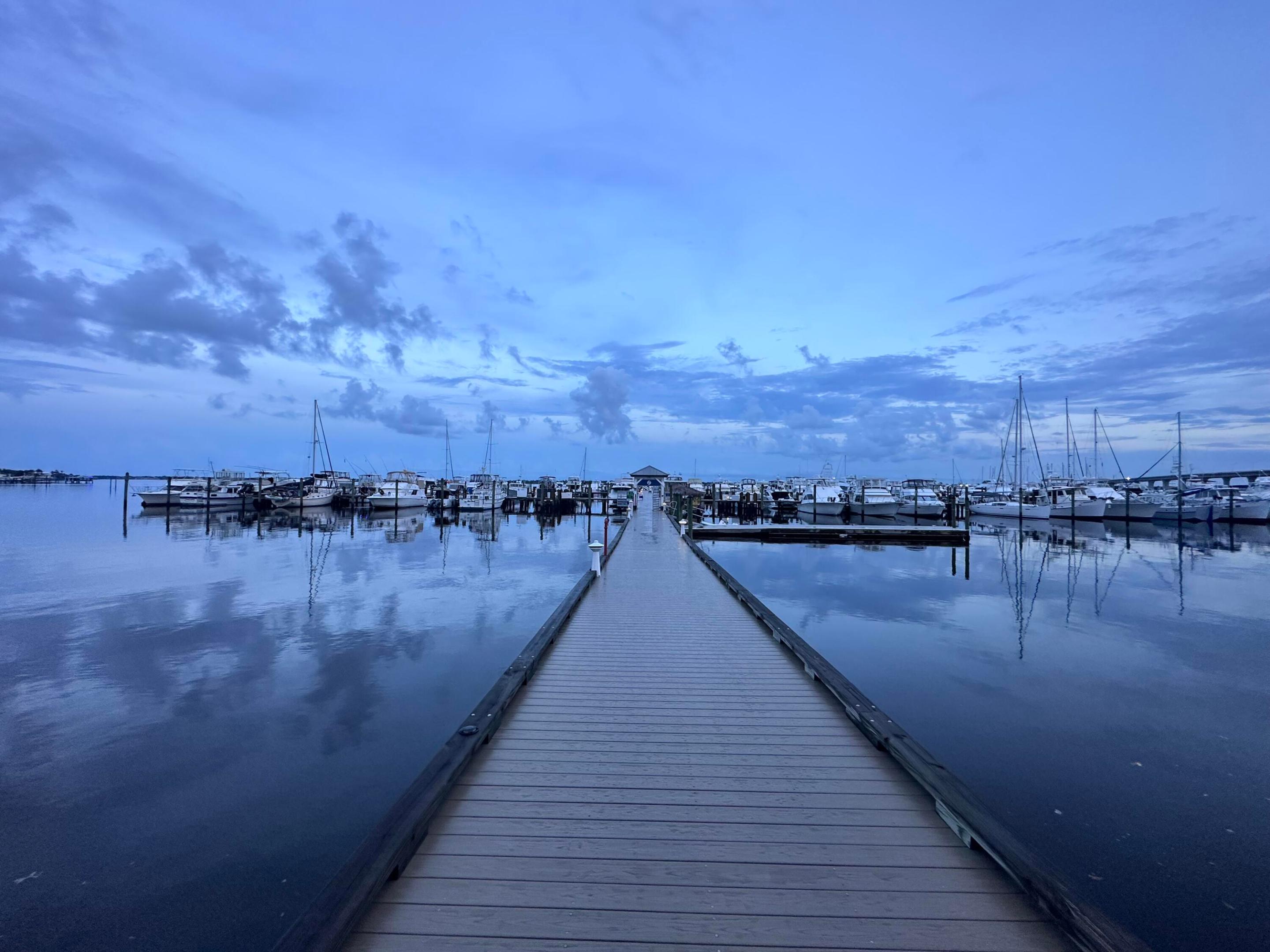 975 NW Flagler #407, Stuart FL 34994