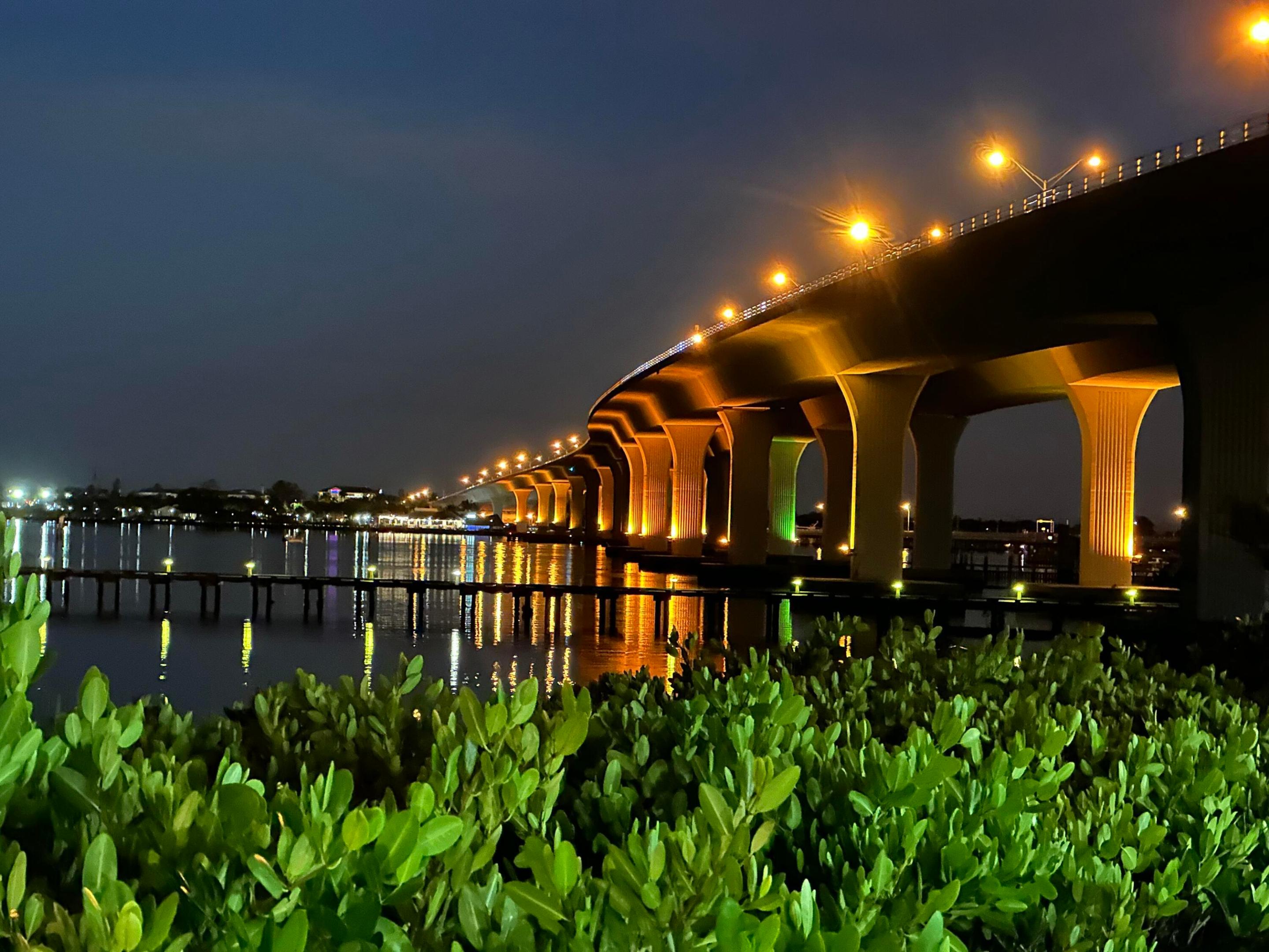 975 NW Flagler #407, Stuart FL 34994