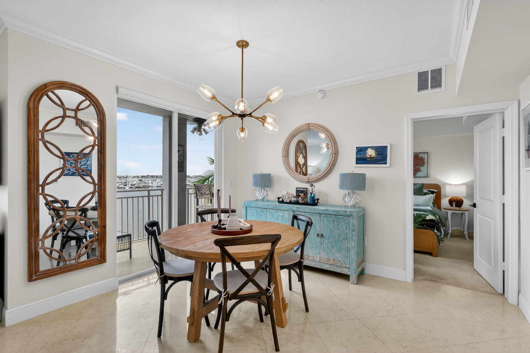 675 NW Flagler #Unit 202, Stuart FL 34994