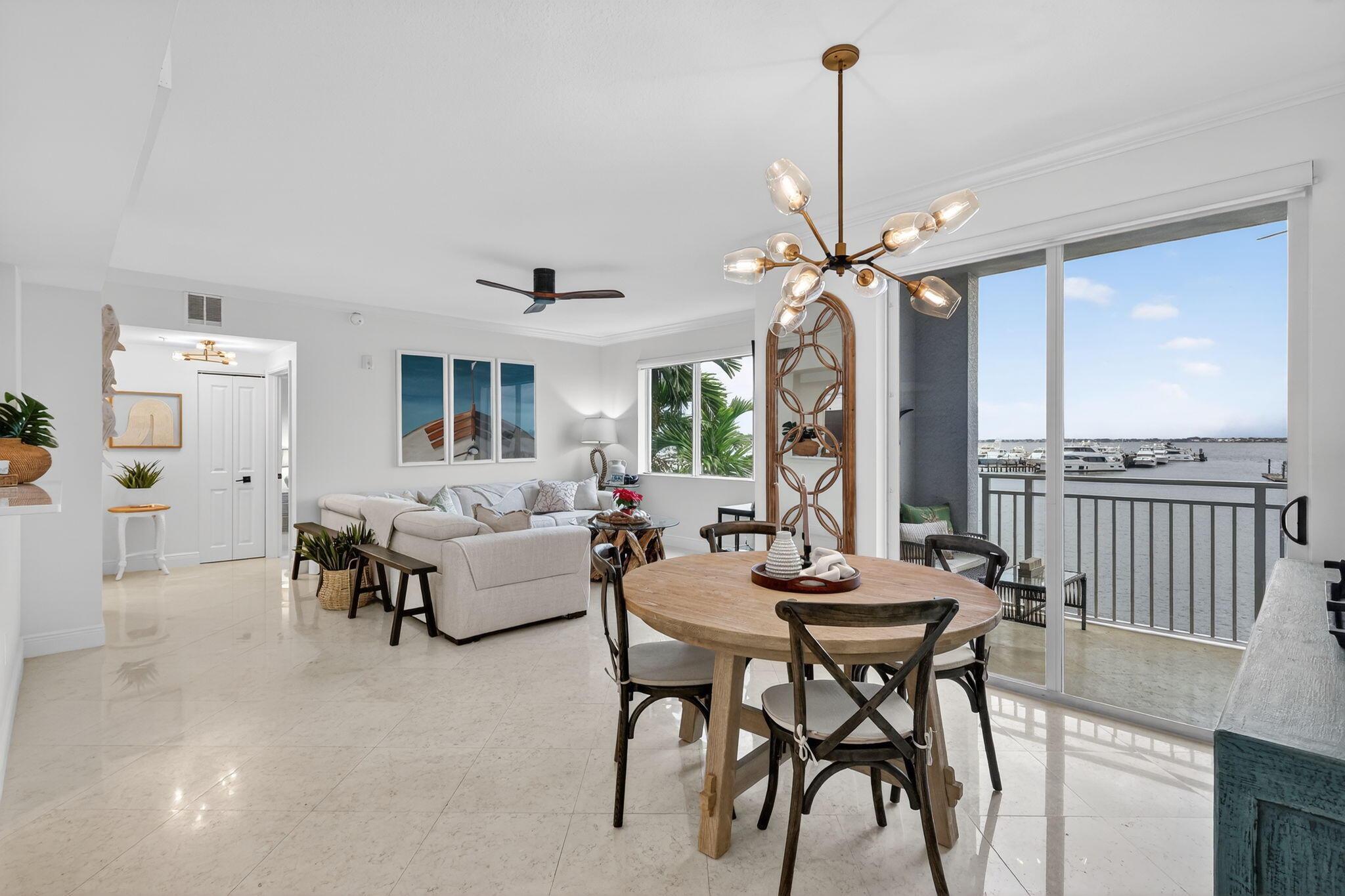 675 NW Flagler #Unit 202, Stuart FL 34994