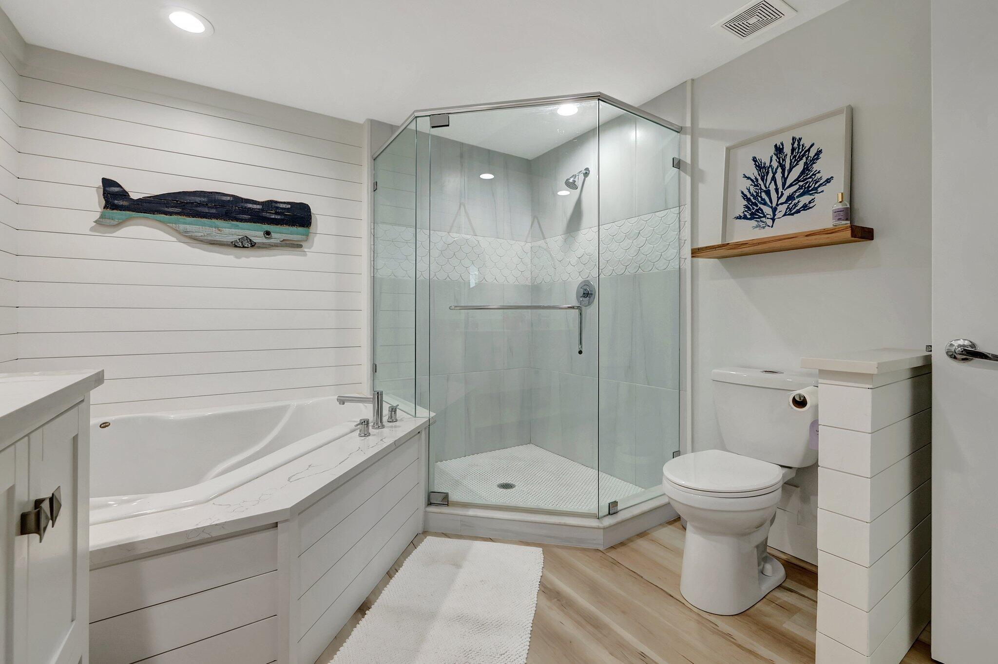 875 NW Flagler #404, Stuart FL 34994