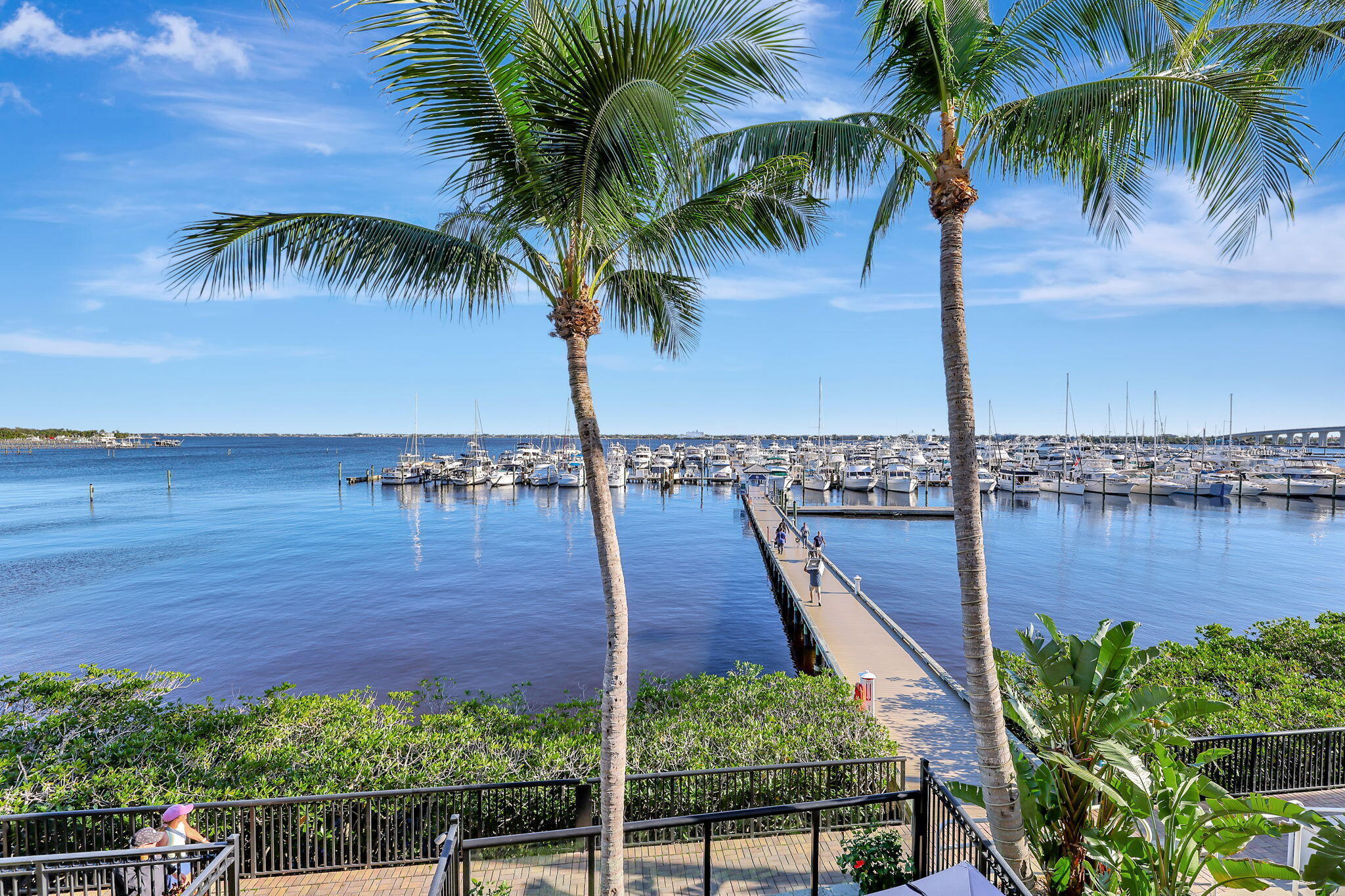 875 NW Flagler #404, Stuart FL 34994