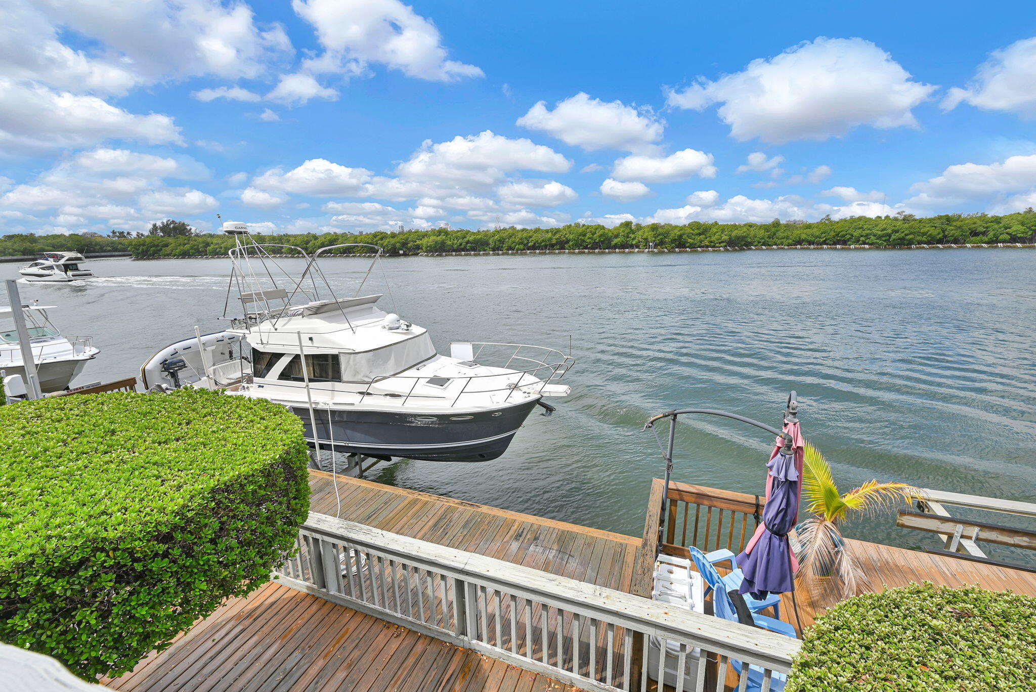 1800 N Ocean #204, Hollywood FL 33019