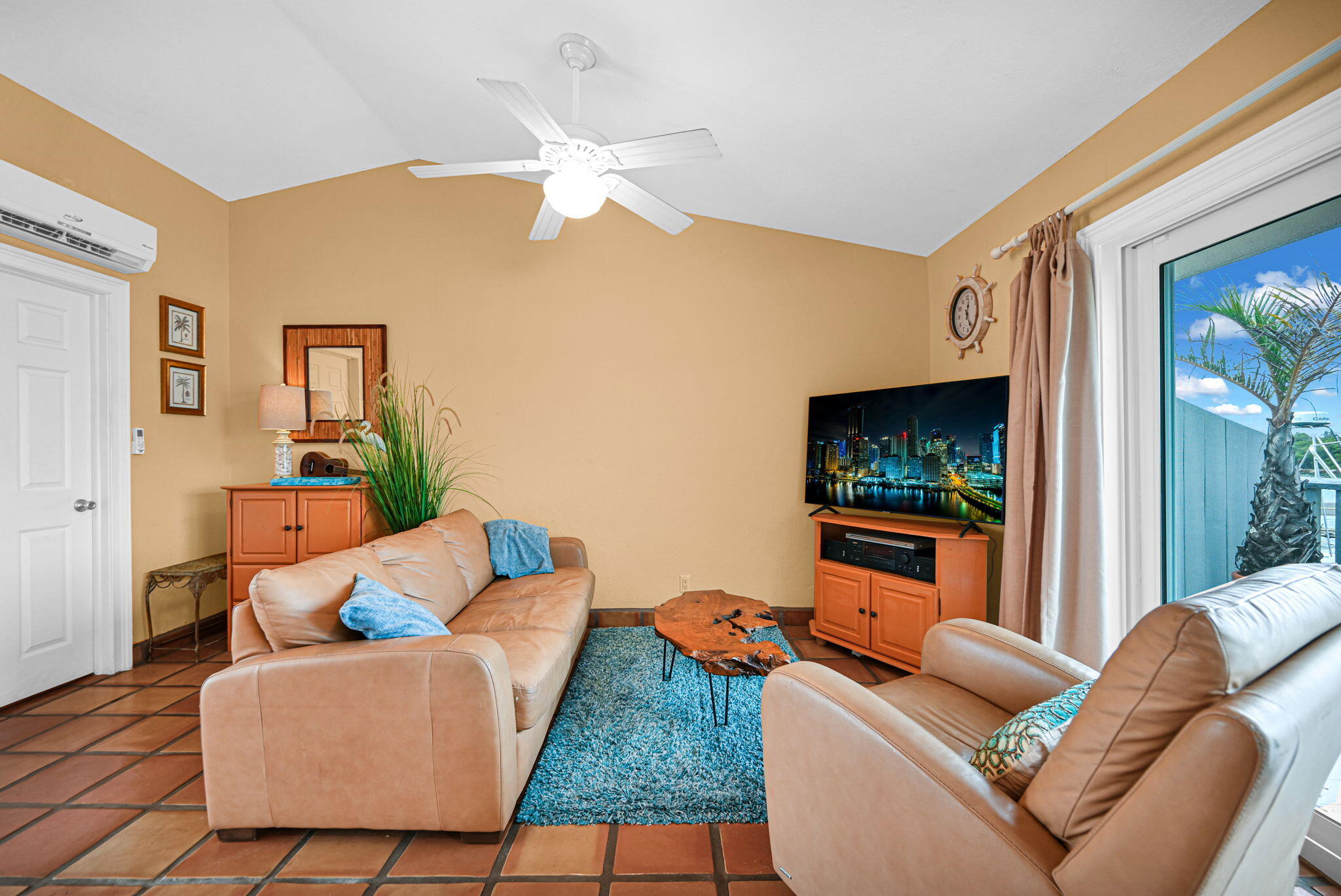 1800 N Ocean #204, Hollywood FL 33019