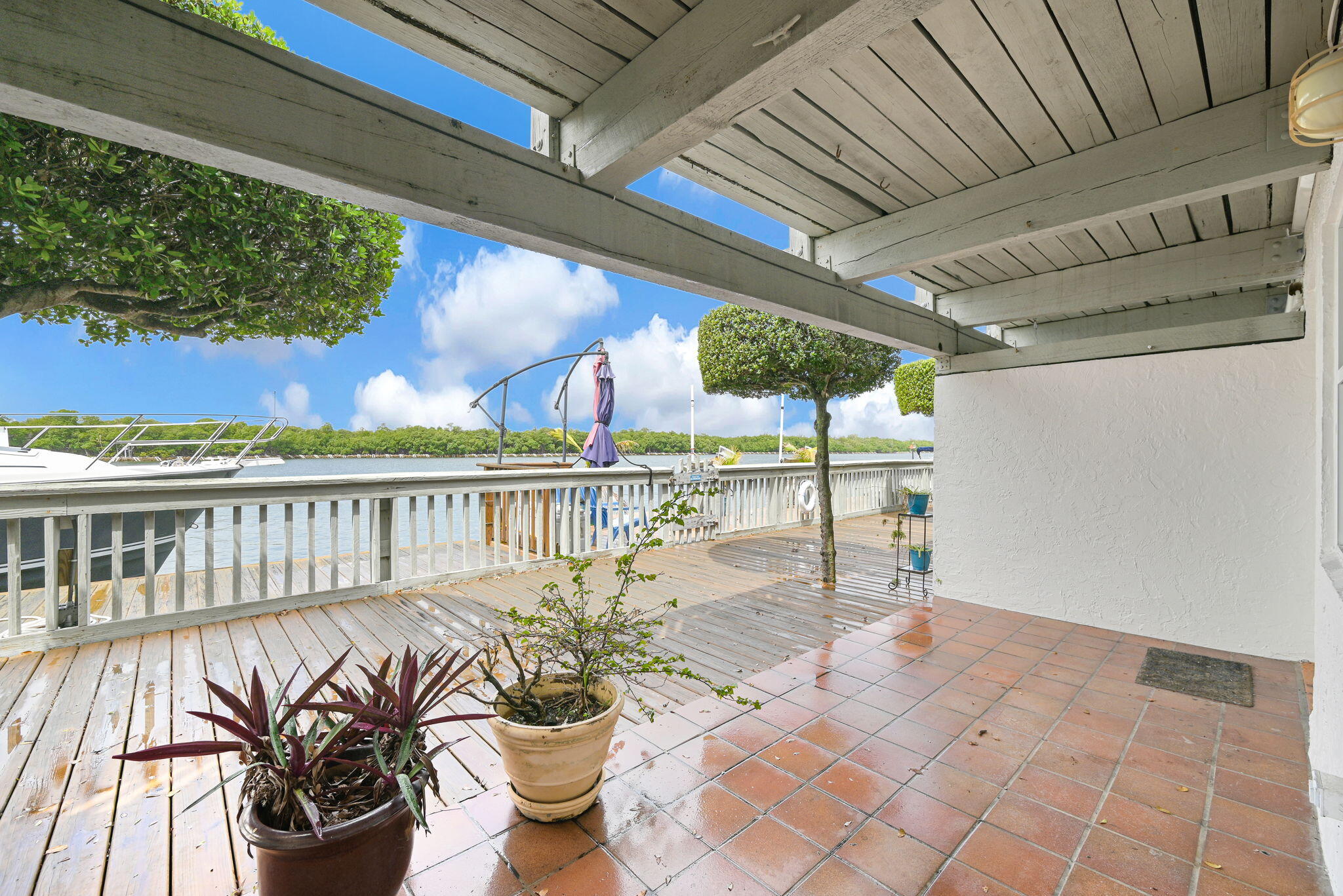 1800 N Ocean #204, Hollywood FL 33019