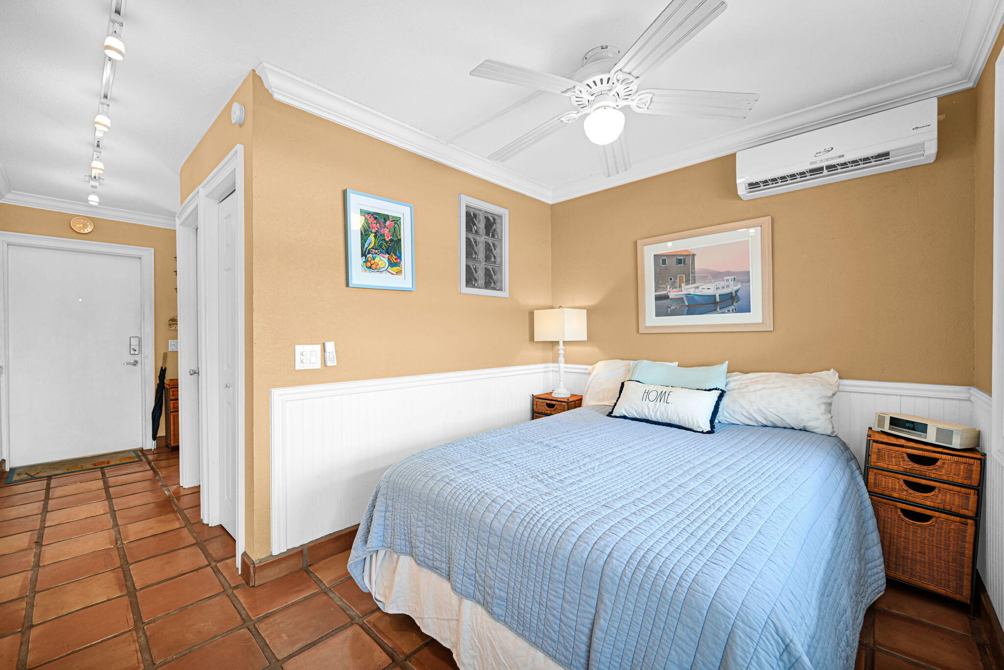 1800 N Ocean #204, Hollywood FL 33019