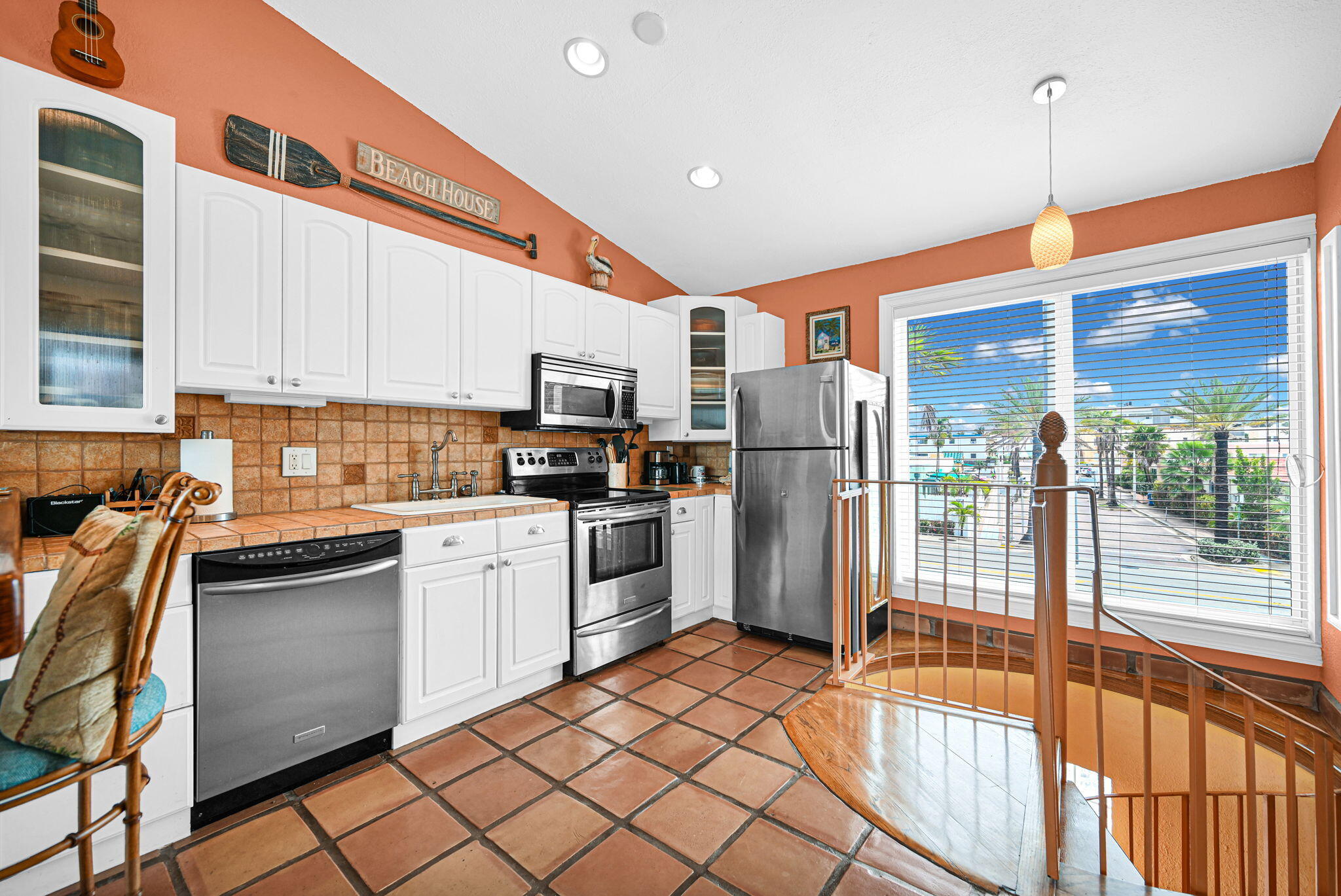 1800 N Ocean #204, Hollywood FL 33019