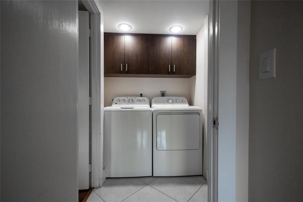 4152 Inverrary #202, Lauderhill FL 33319