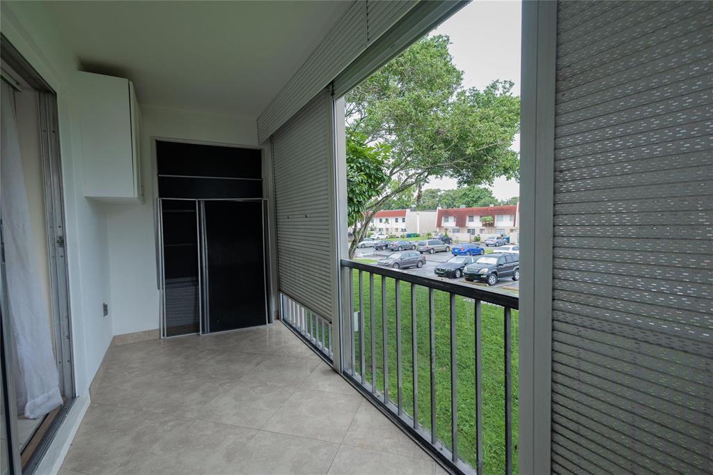 4152 Inverrary #202, Lauderhill FL 33319