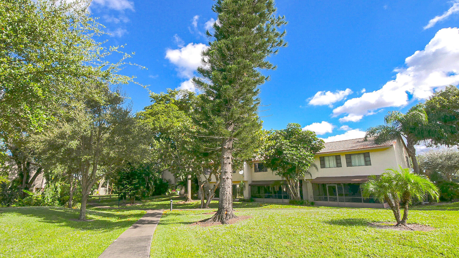 3425 Lime Hill #169, Lauderhill FL 33319