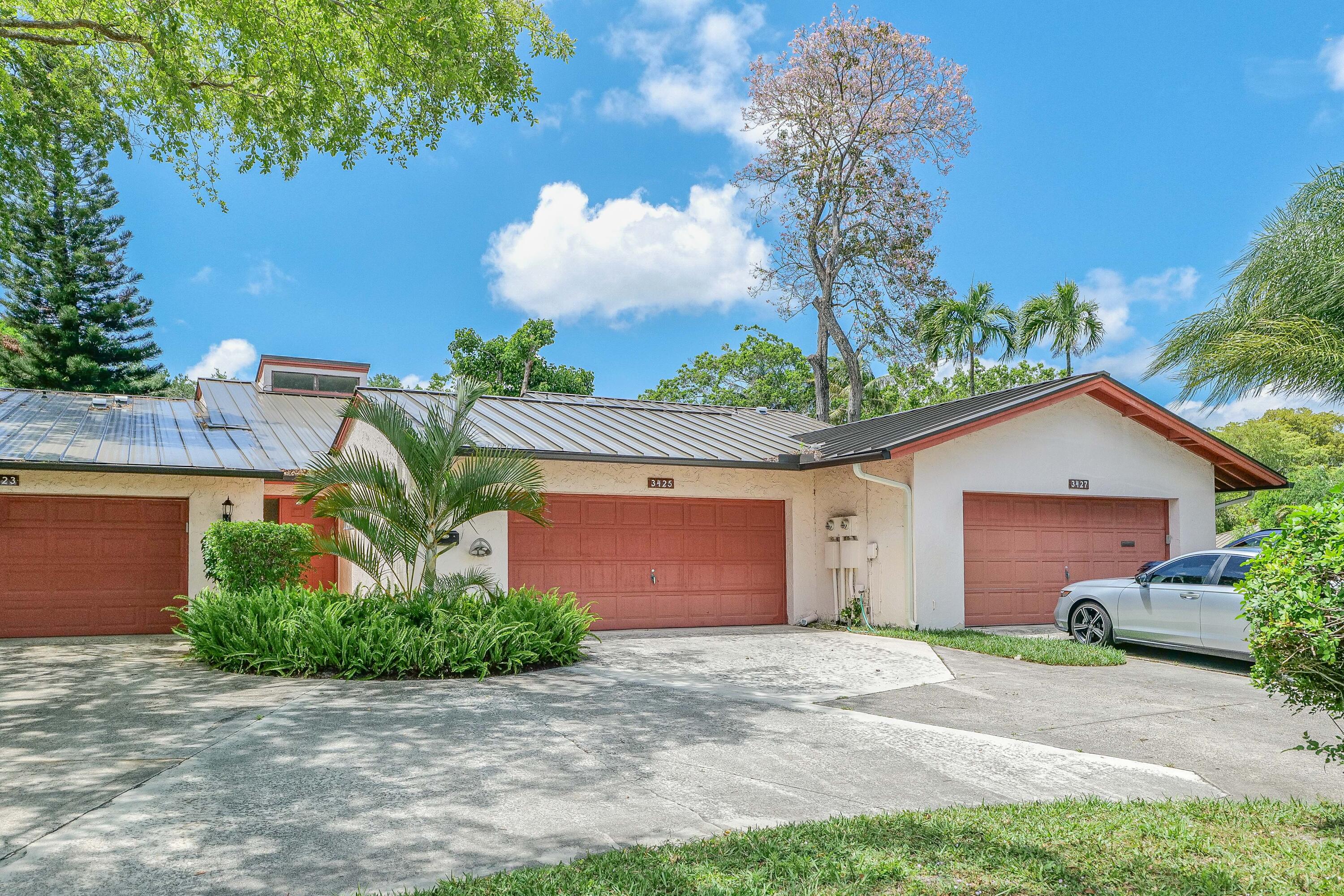 3425 Lime Hill #169, Lauderhill FL 33319
