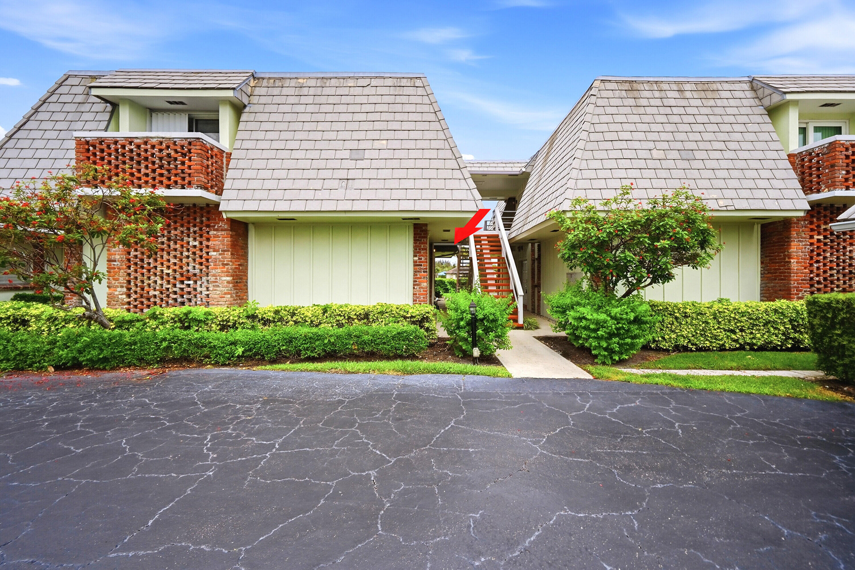 324 Orange Tree #4, Atlantis FL 33462