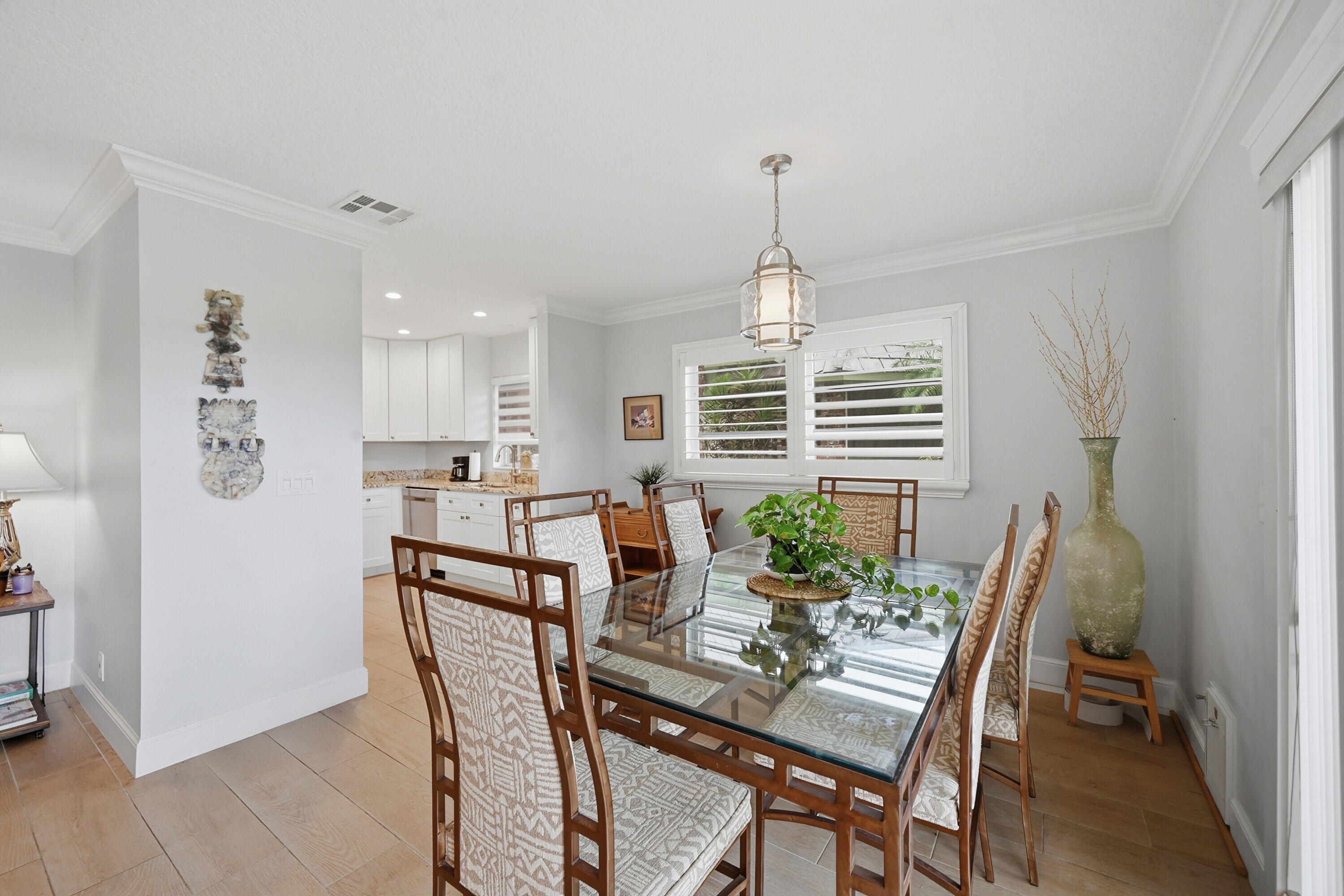 324 Orange Tree #4, Atlantis FL 33462