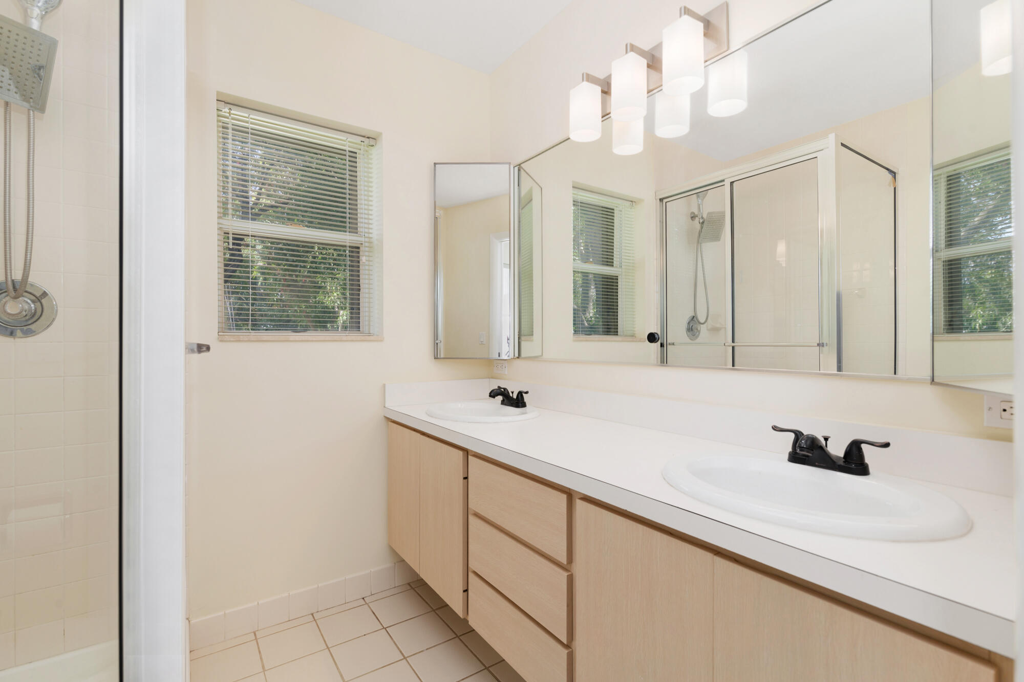 8142 Bridgewater #42c, Lake Clarke Shores FL 33406