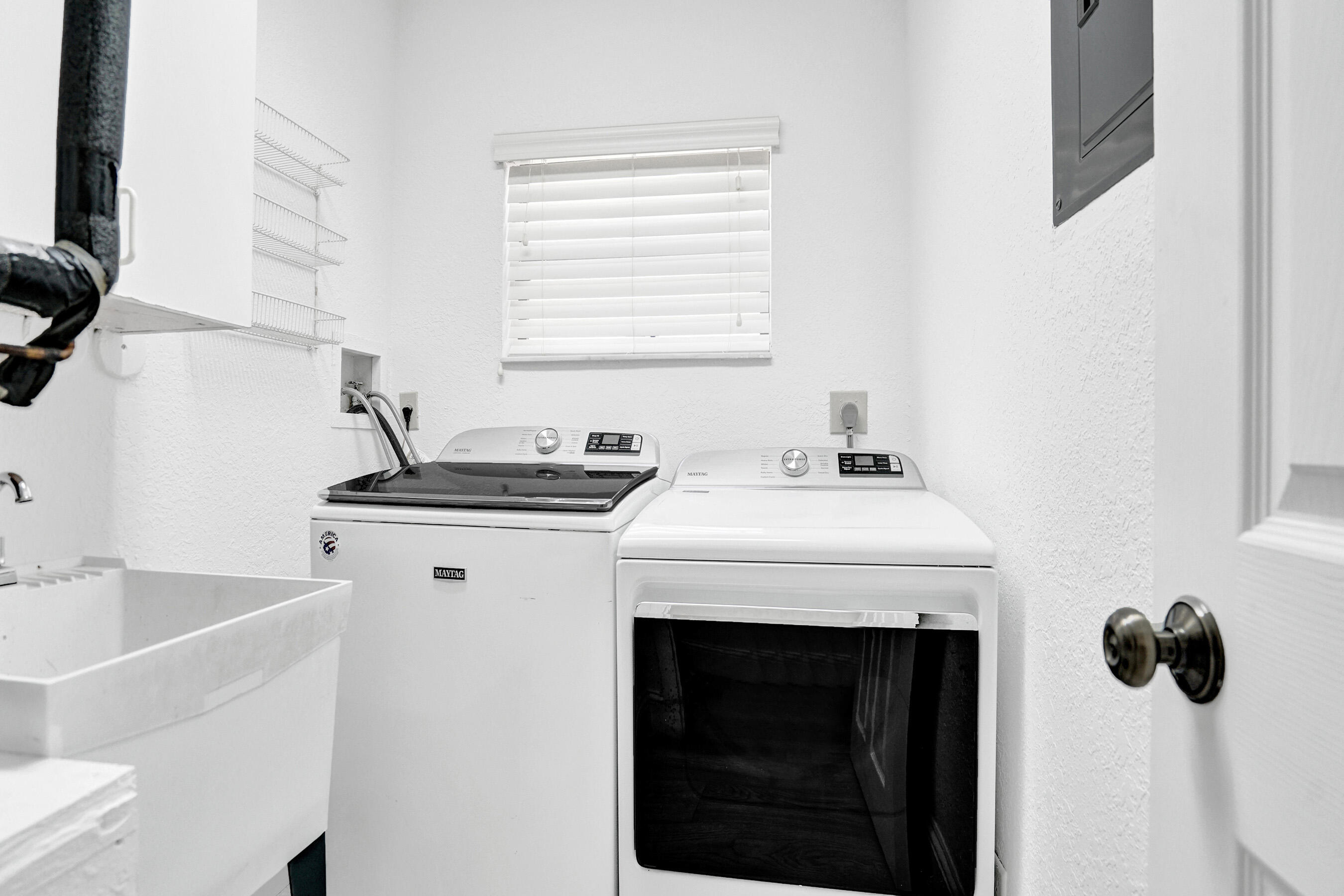 10650 Paris, Cooper City FL 33026