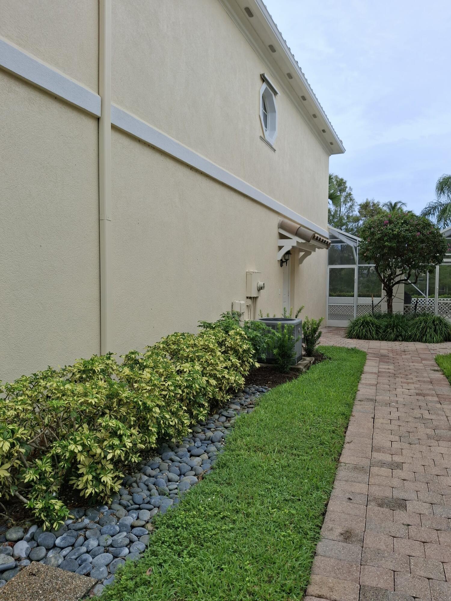 156 Santa Barbara, Palm Beach Gardens FL 33410