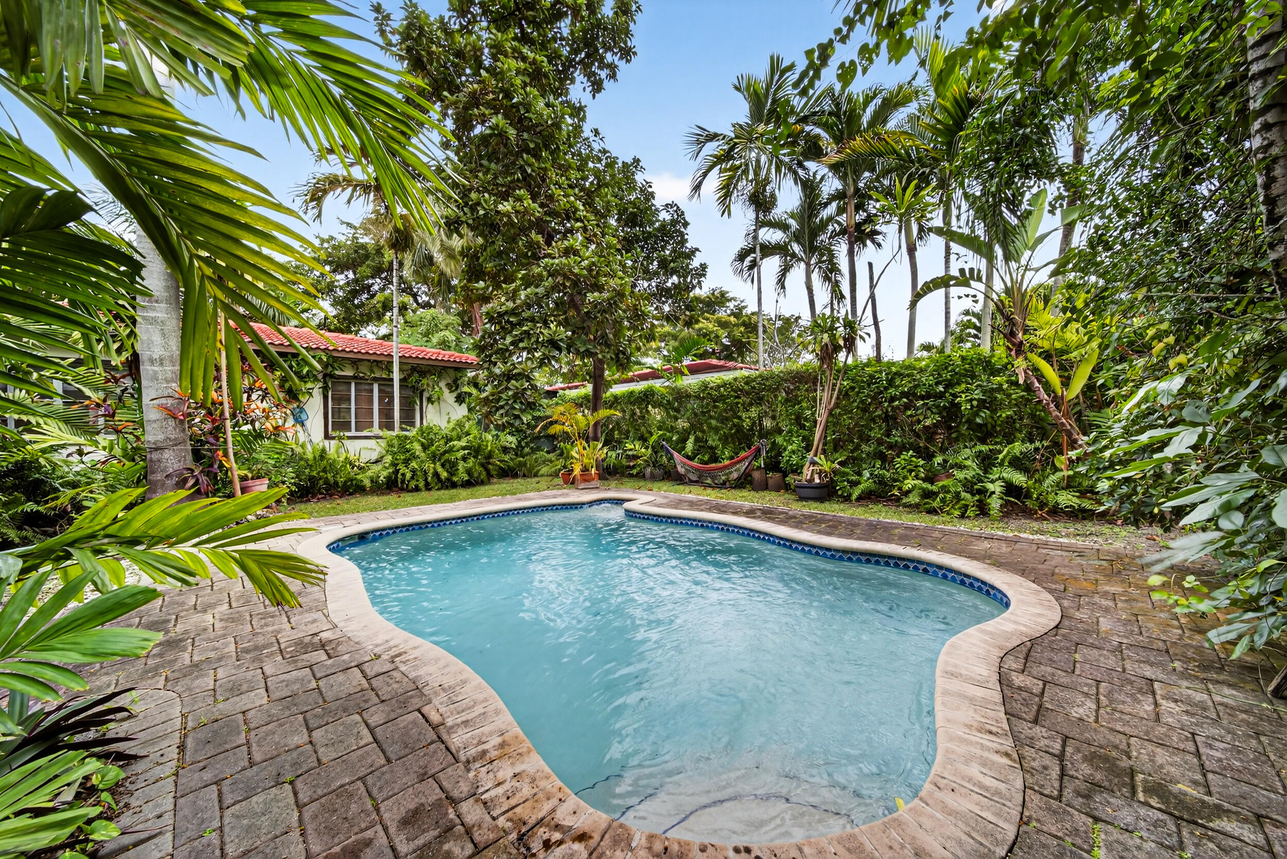 320 San Sebastian, Coral Gables FL 33134