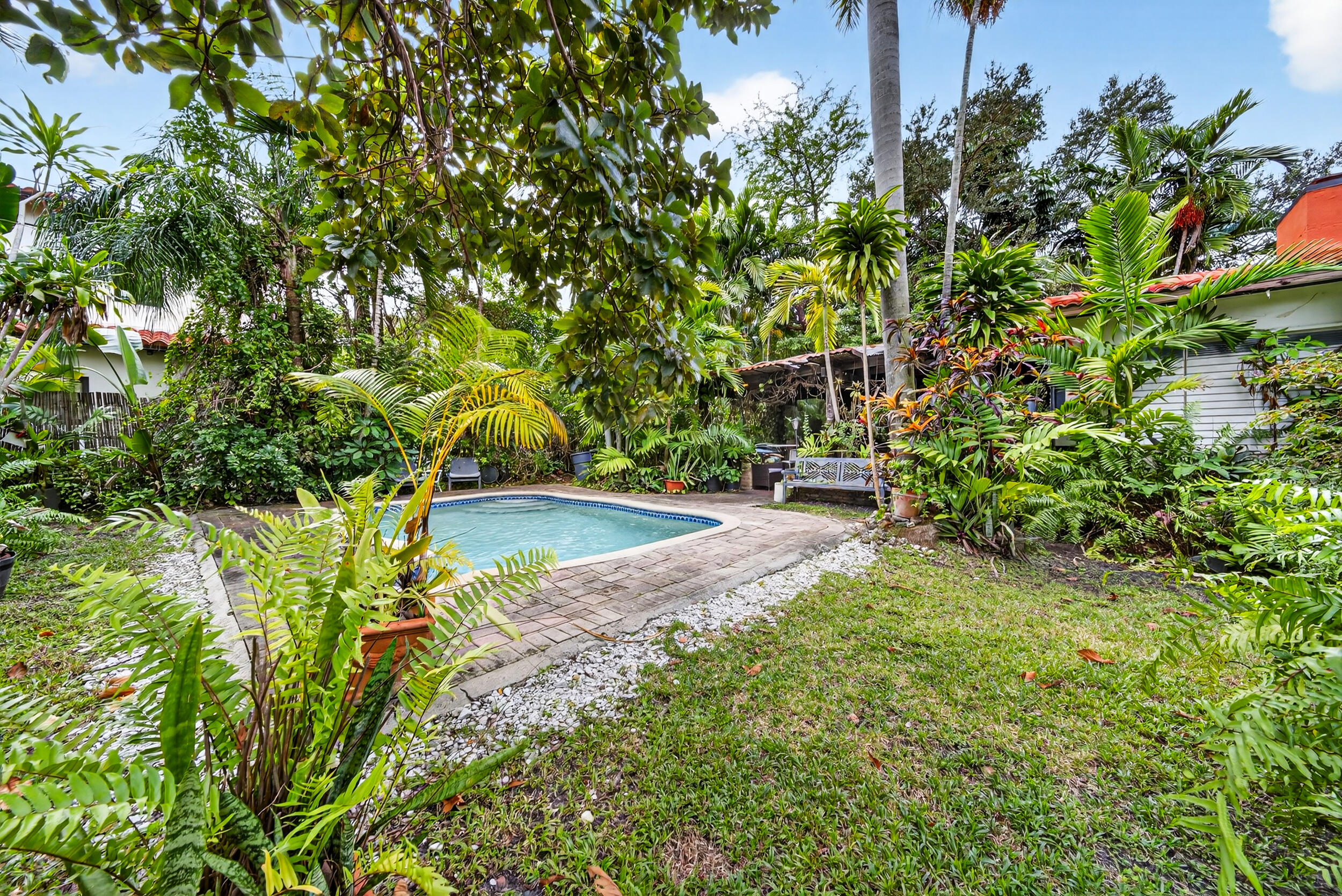 320 San Sebastian, Coral Gables FL 33134