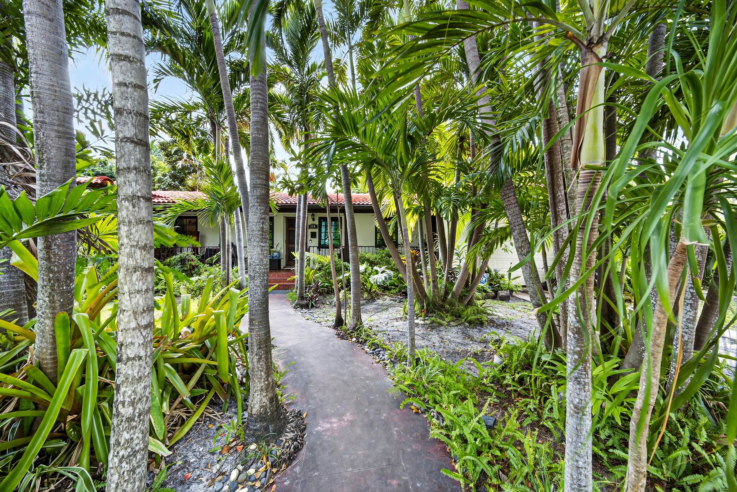 320 San Sebastian, Coral Gables FL 33134