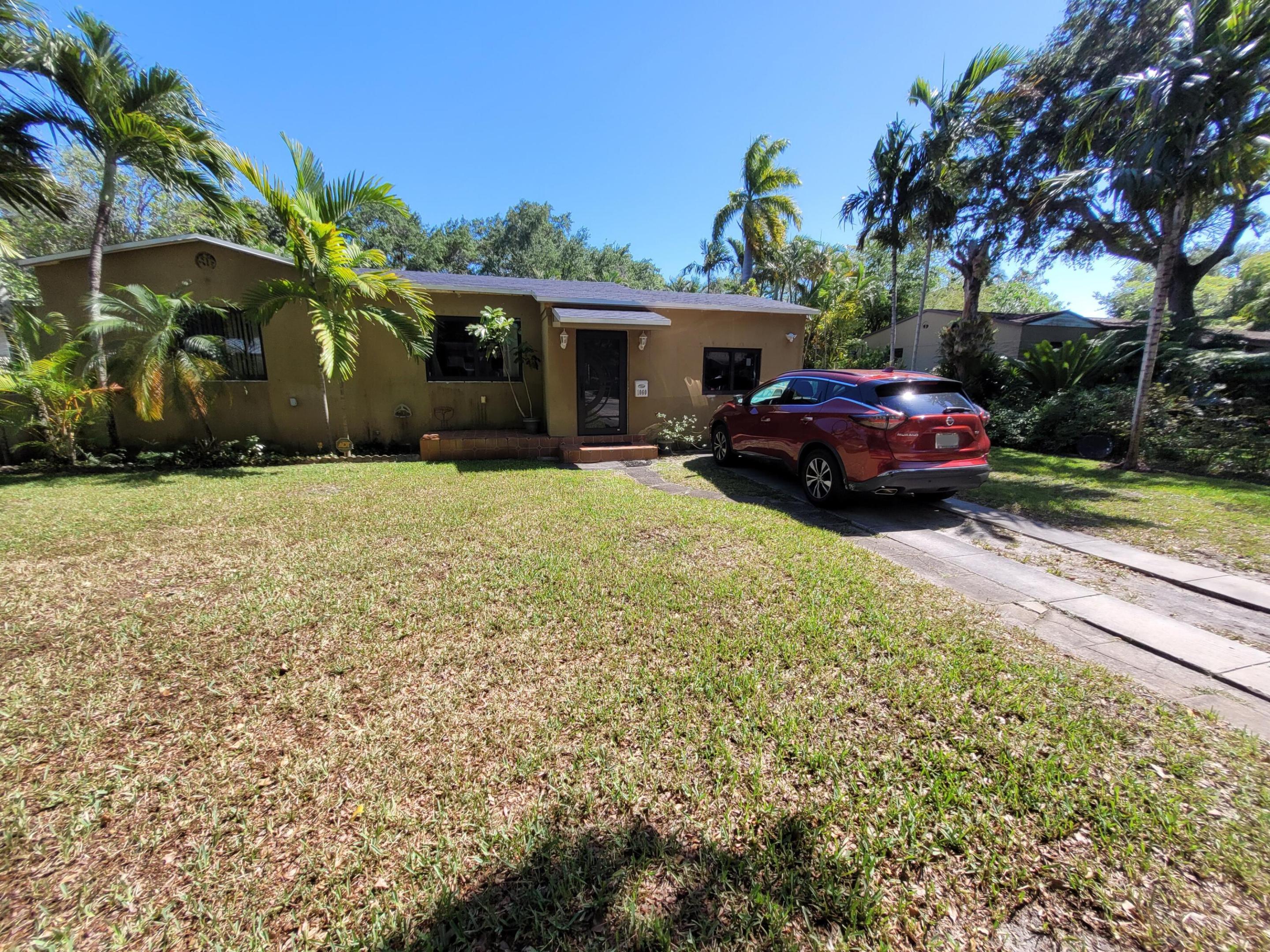 1060 NE 122nd, North Miami FL 33161