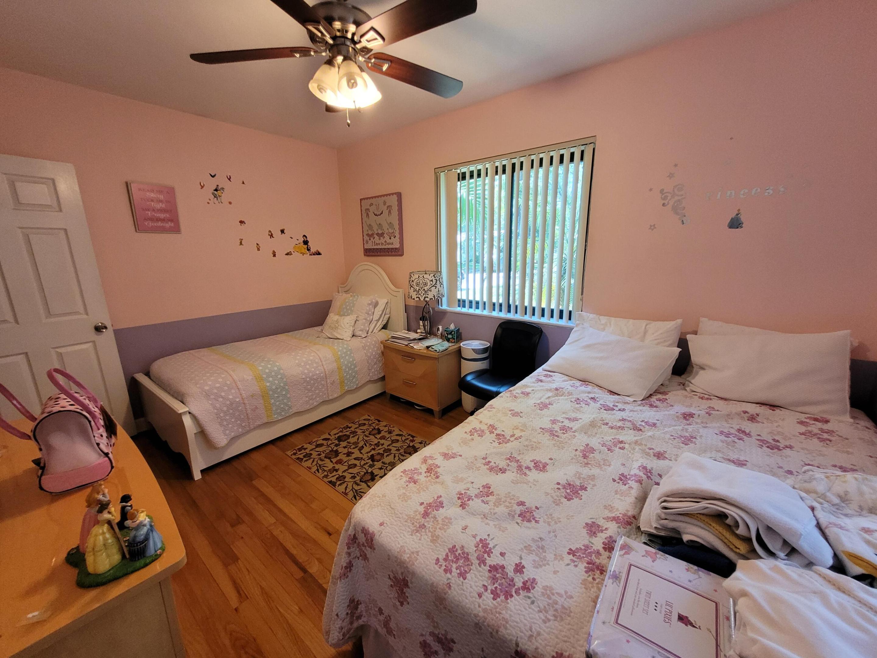 1060 NE 122nd, North Miami FL 33161