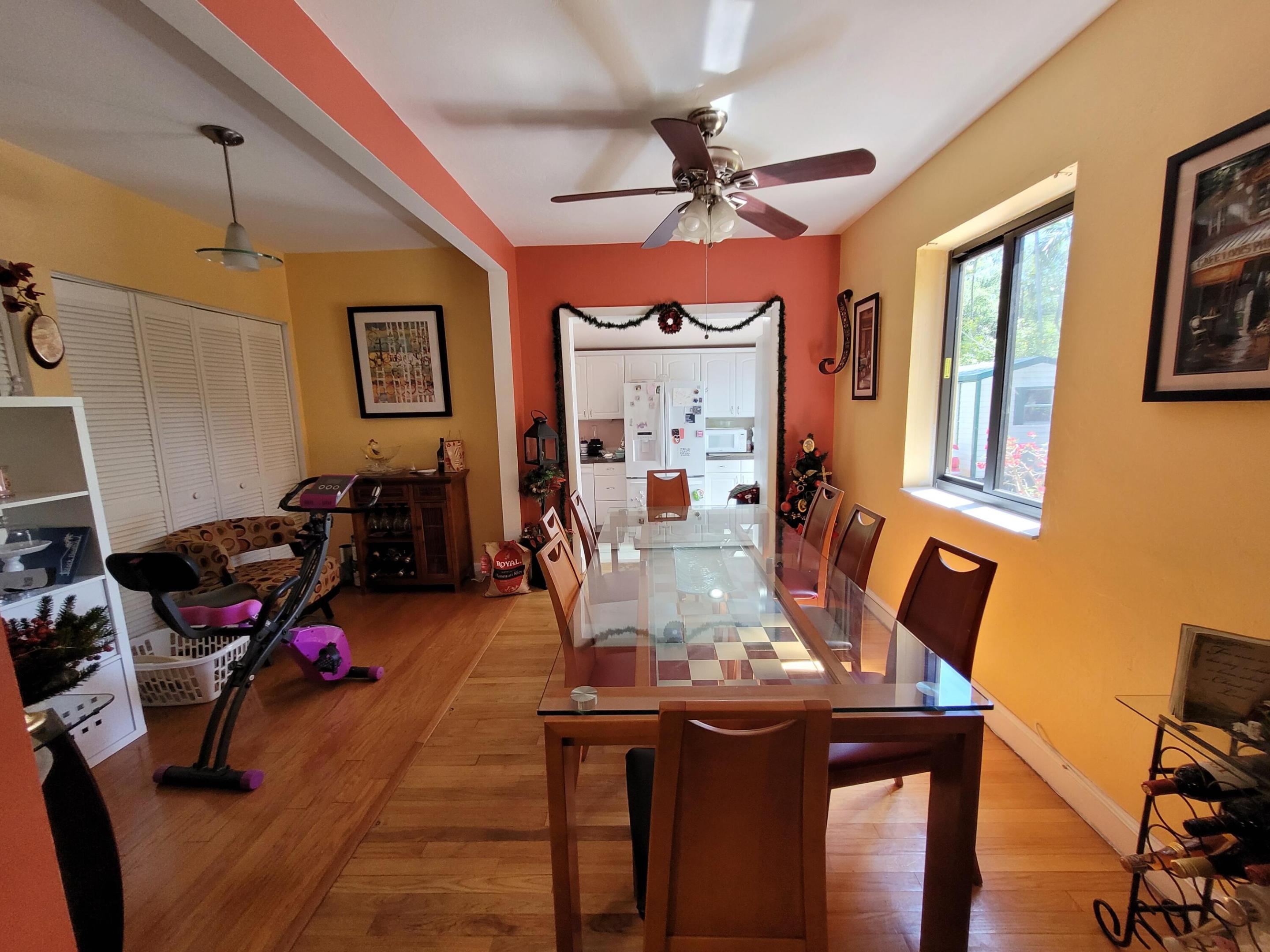 1060 NE 122nd, North Miami FL 33161