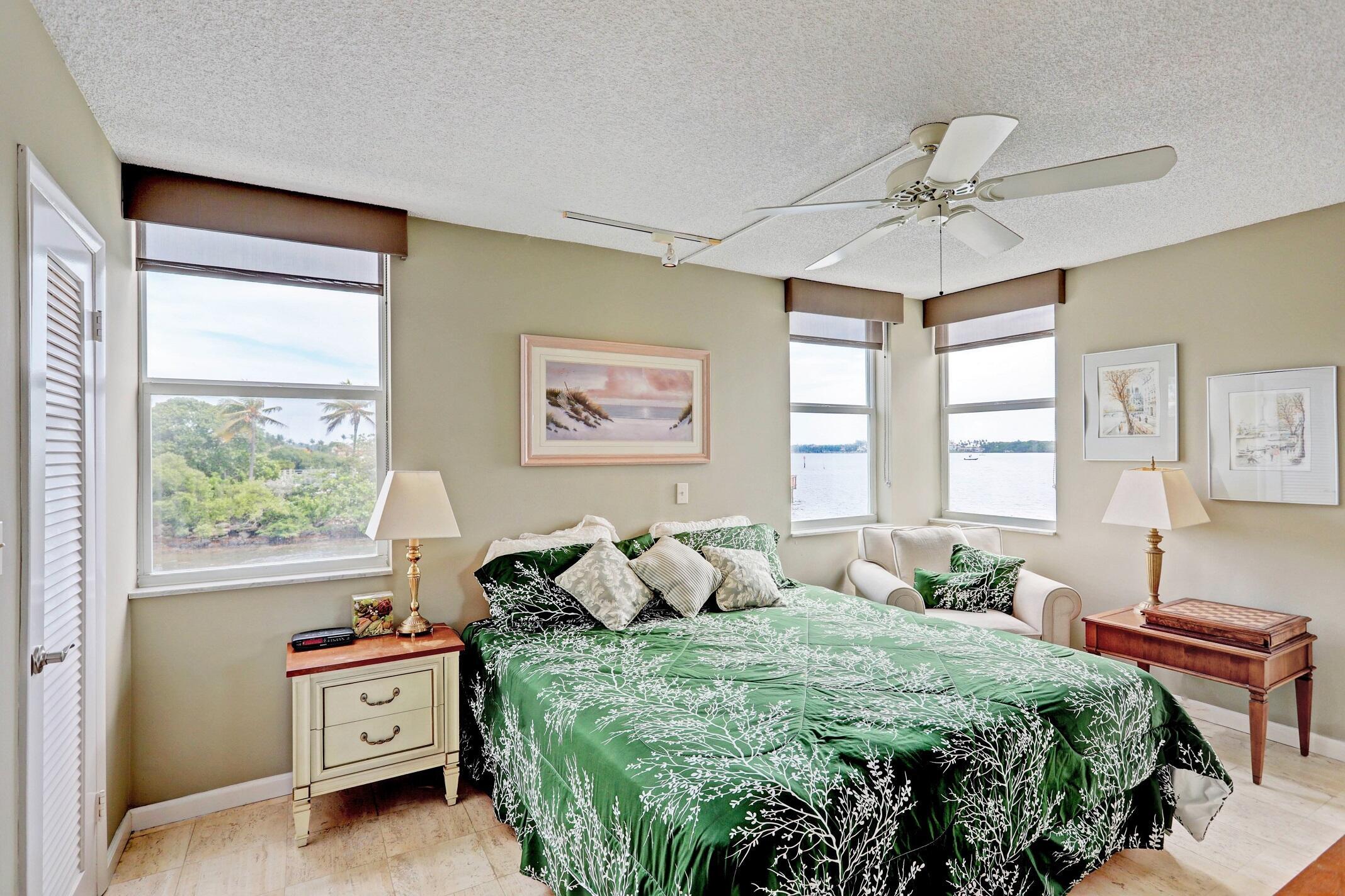 1820 New Palm #201, Boynton Beach FL 33435