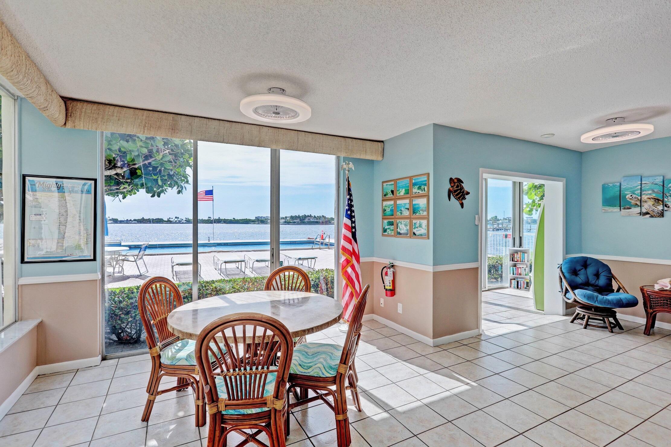 1820 New Palm #201, Boynton Beach FL 33435