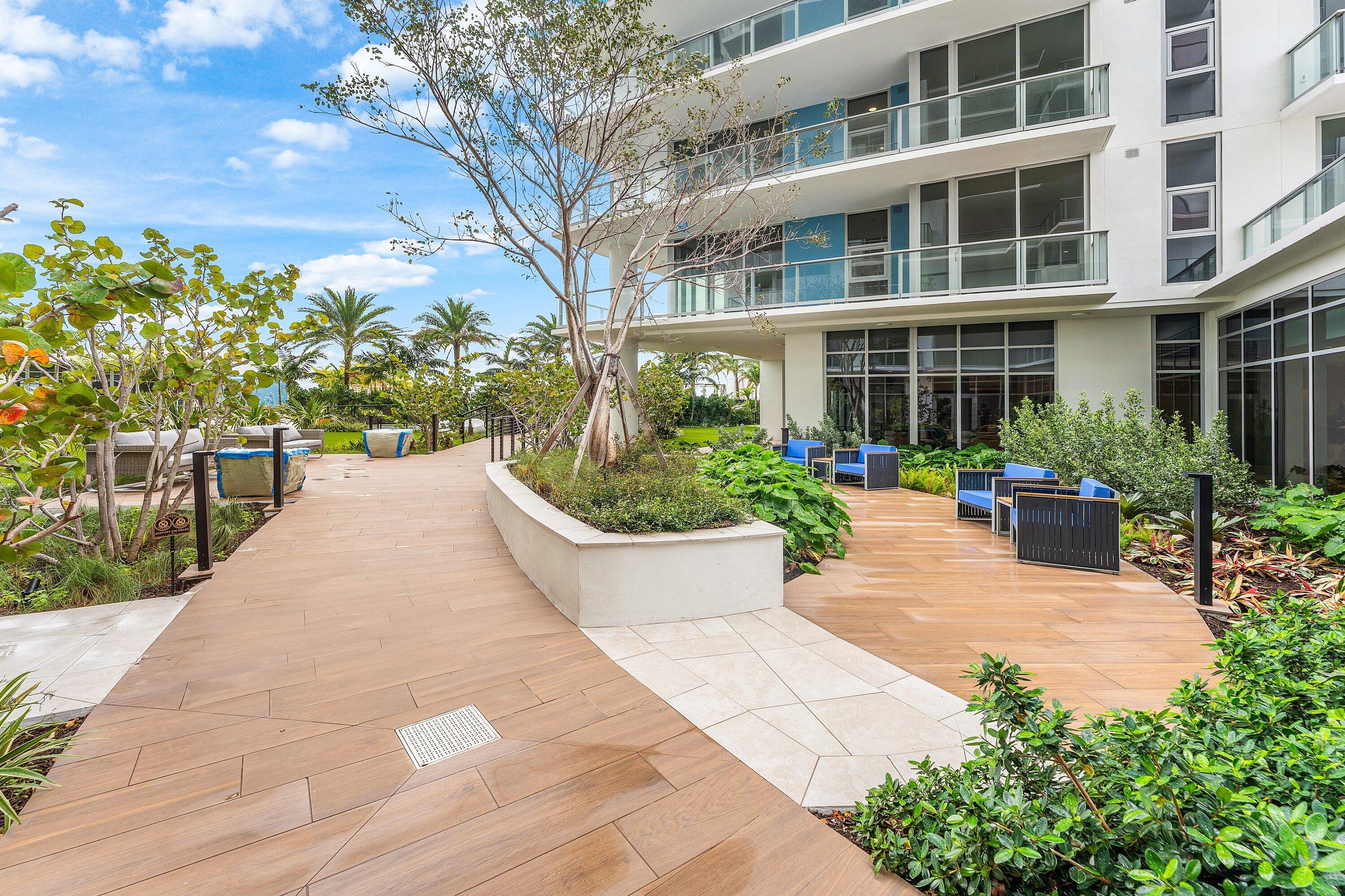 220 Lake Shore #1508, Lake Park FL 33403