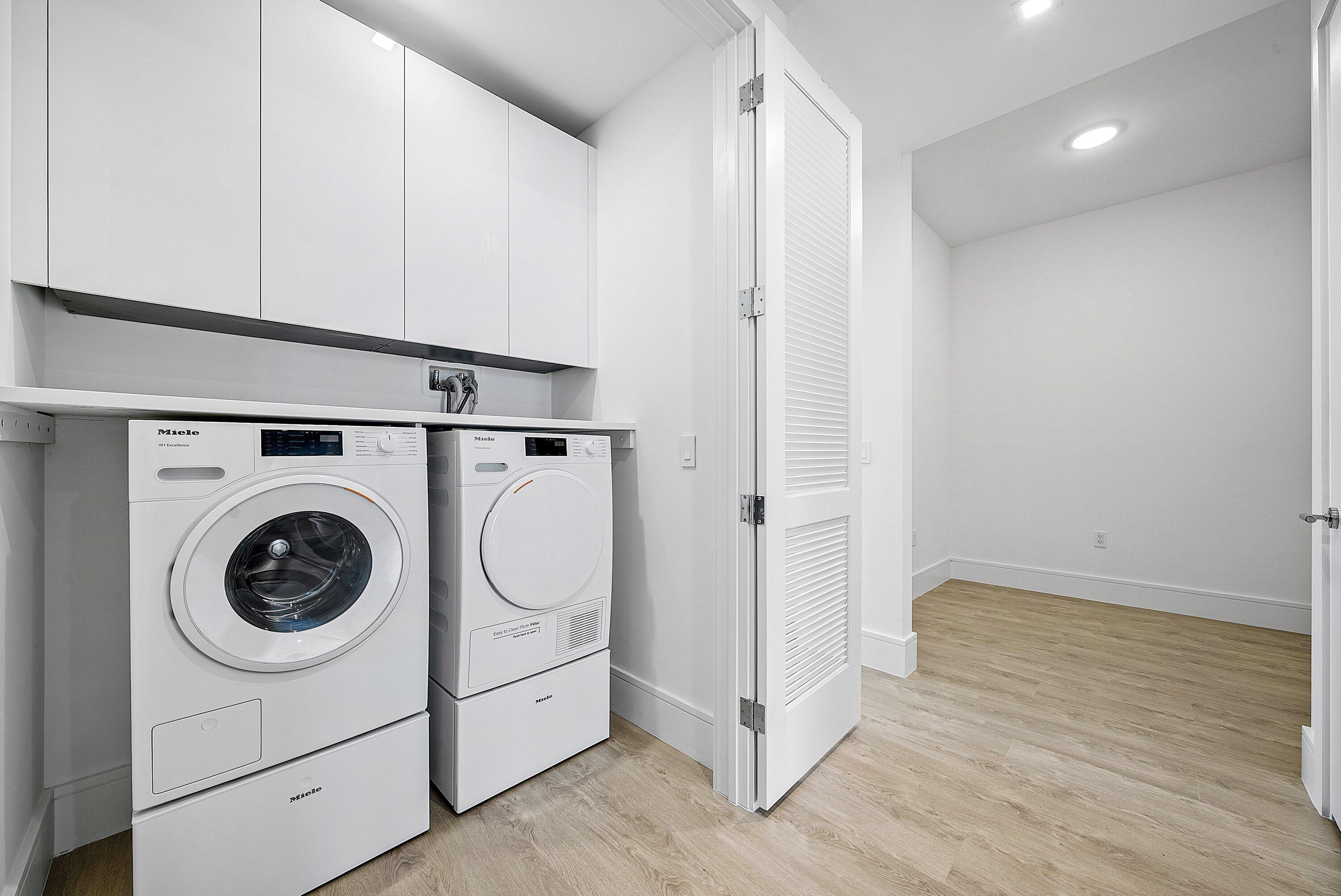 220 Lake Shore #1508, Lake Park FL 33403