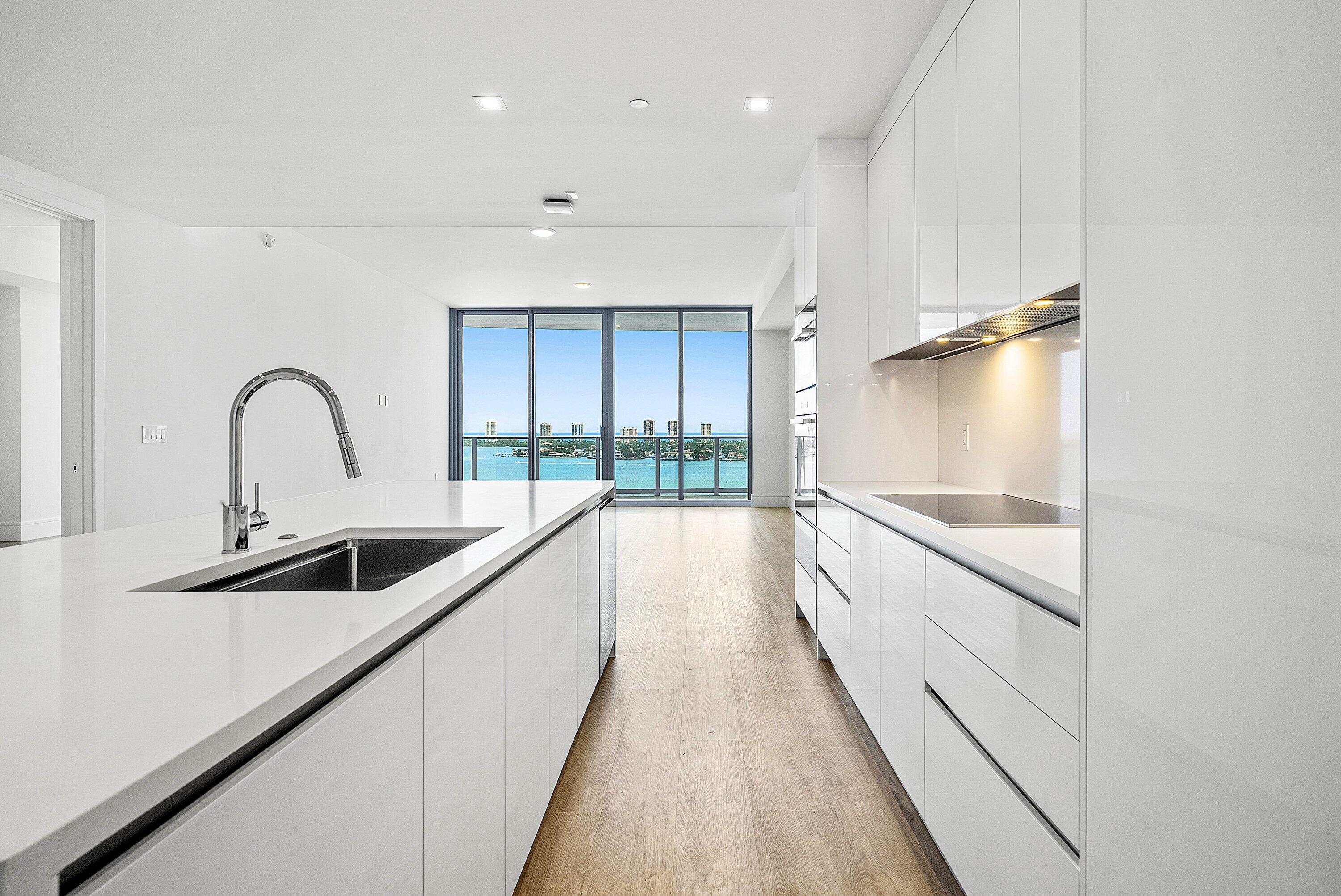 220 Lake Shore #1508, Lake Park FL 33403