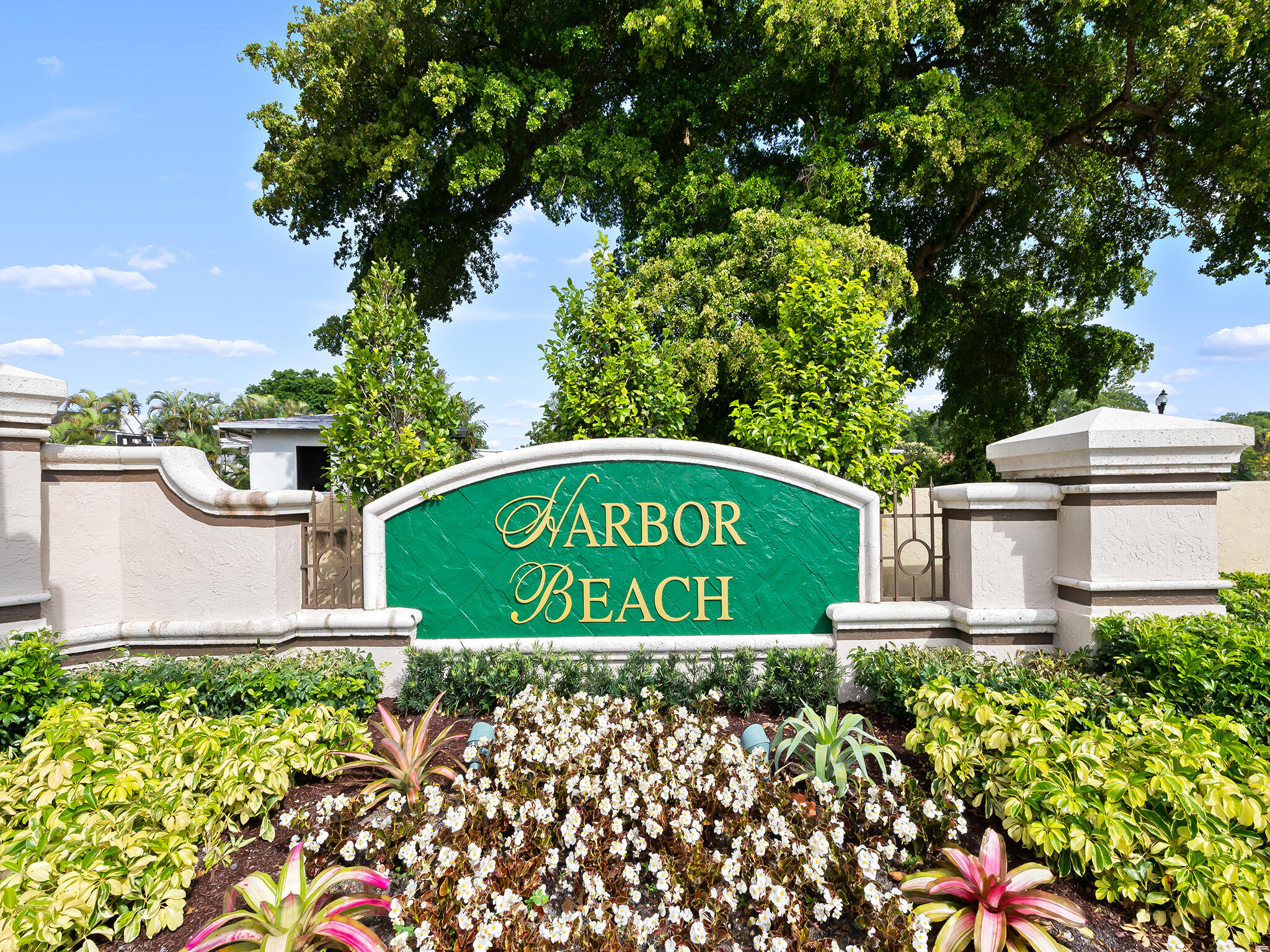 2681 Harbor Beach, Fort Lauderdale FL 33316
