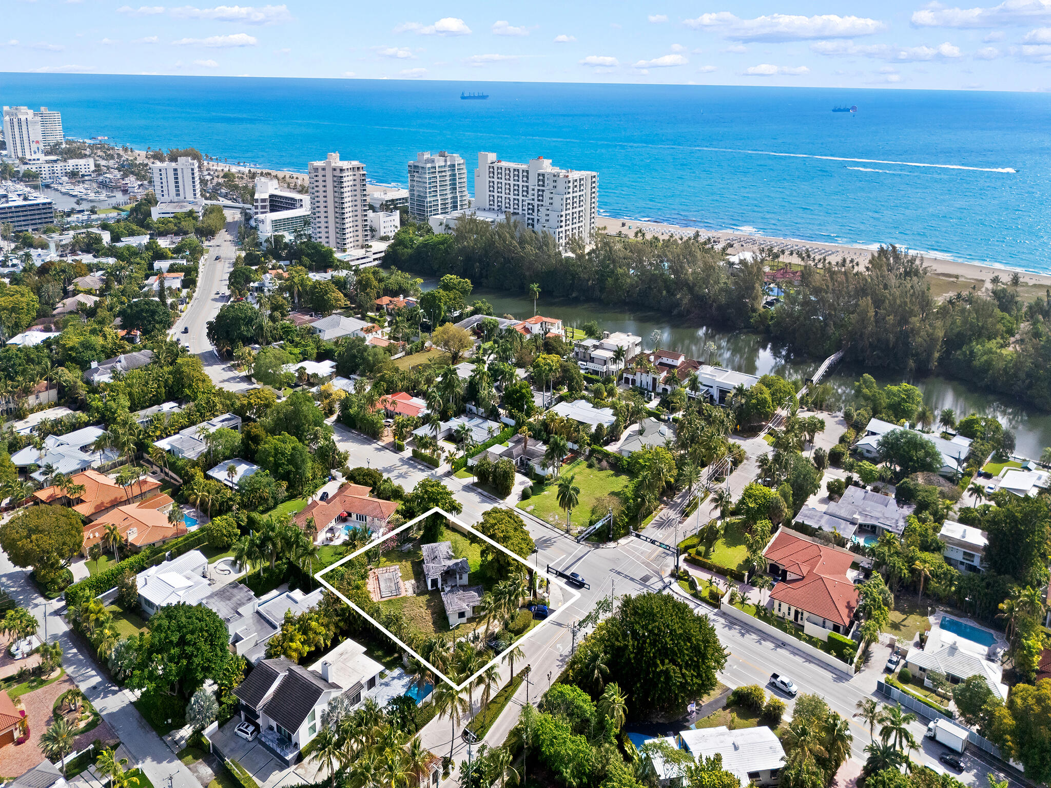 2681 Harbor Beach, Fort Lauderdale FL 33316
