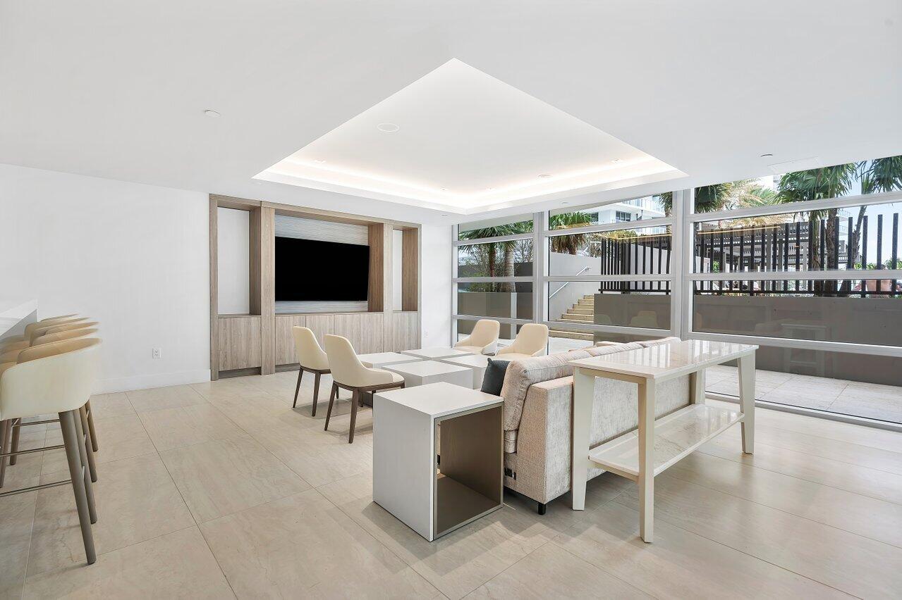 3100 N Ocean #1505, Riviera Beach FL 33404