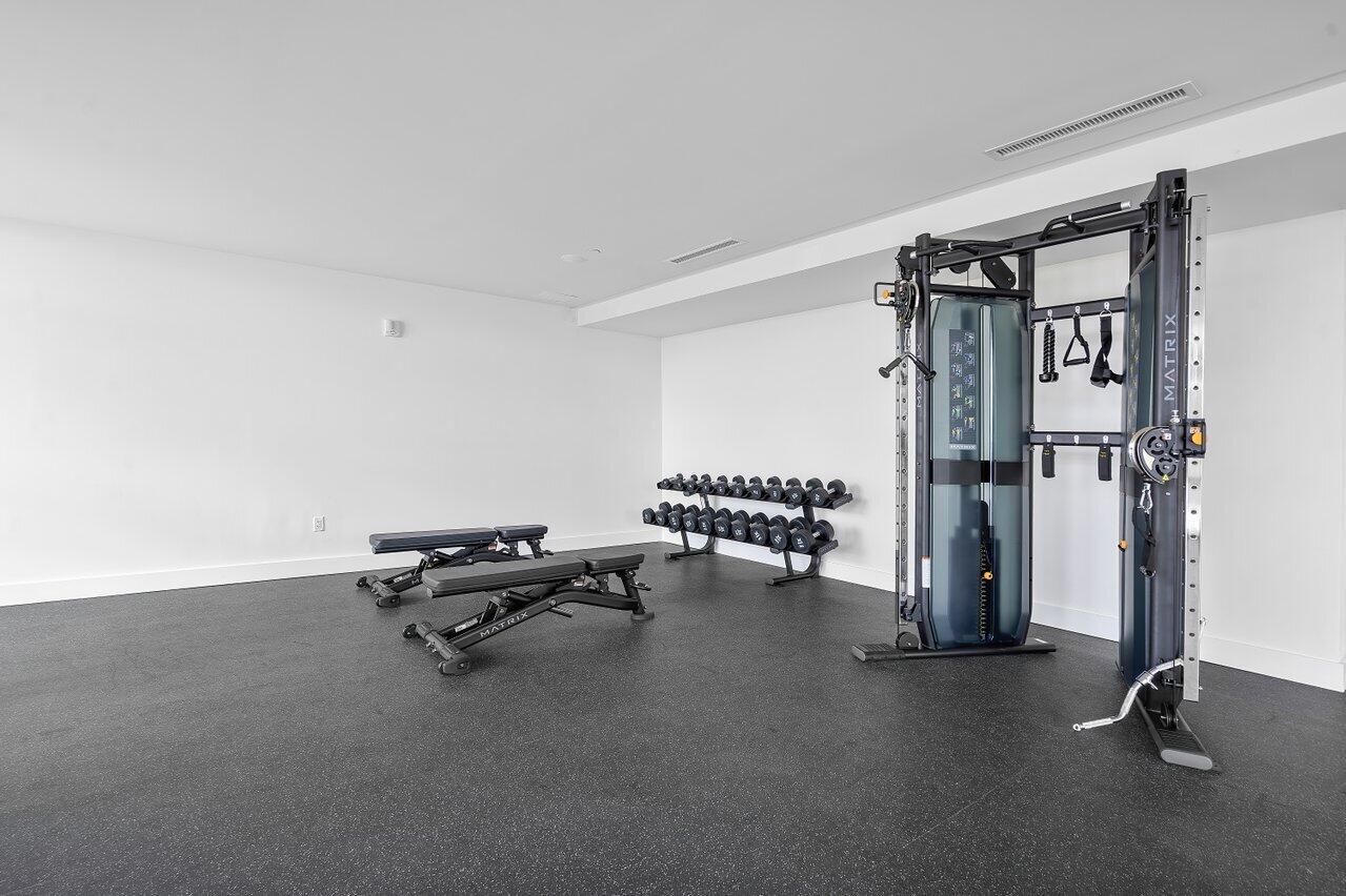 3100 N Ocean #1505, Riviera Beach FL 33404