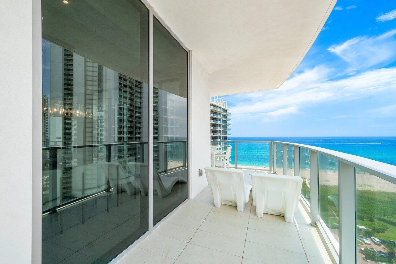 3100 N Ocean #1505, Riviera Beach FL 33404