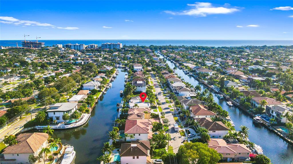 2441 NE 48th, Lighthouse Point FL 33064